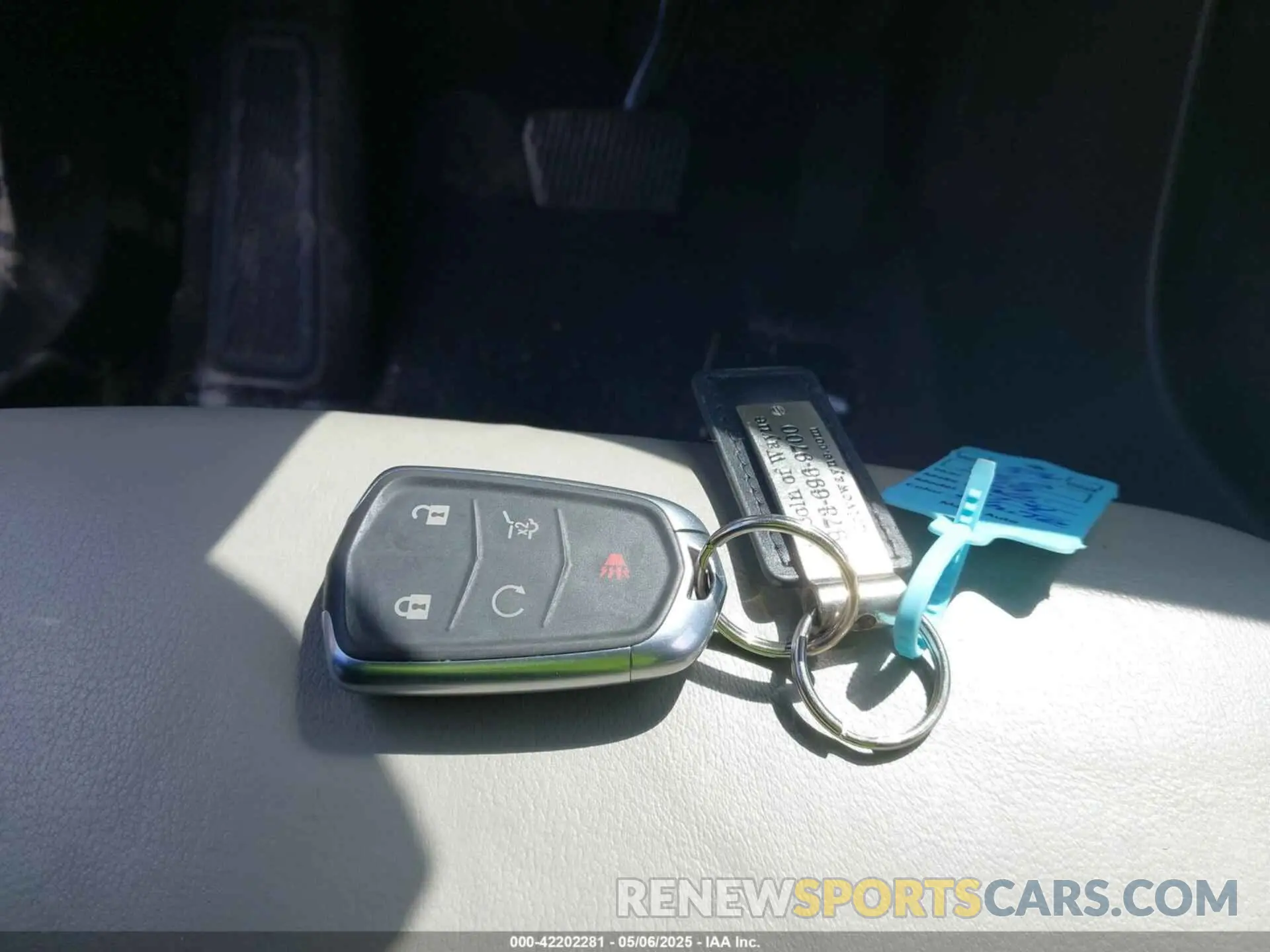 11 fotografías del automóvil dañado 1GYFZDR48KF131619 CADILLAC XT4 2019