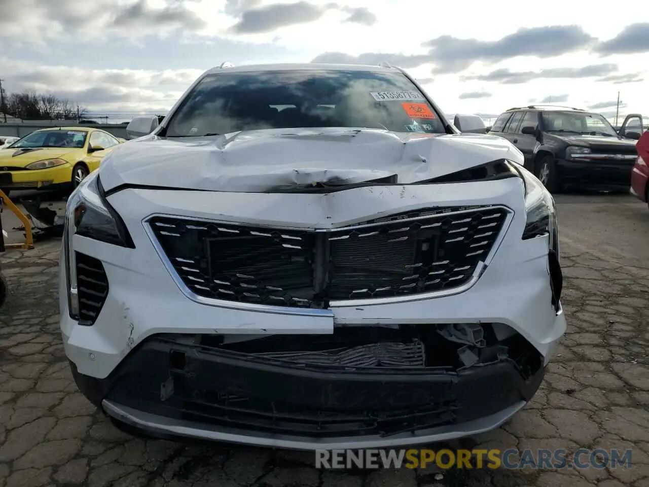 5 fotografías del automóvil dañado 1GYFZDR4XKF192728 CADILLAC XT4 2019