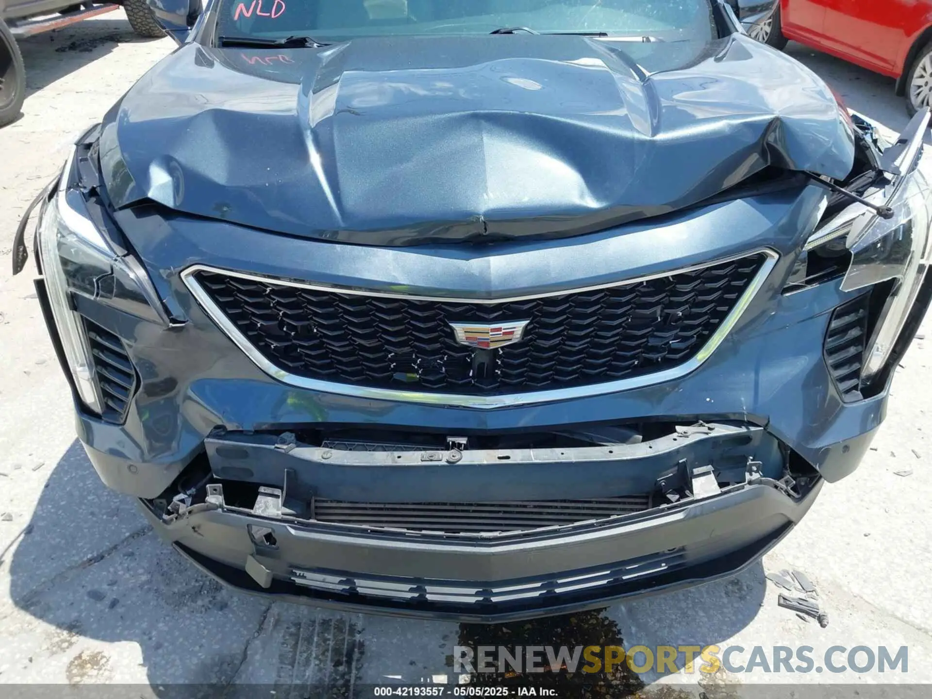 6 fotografías del automóvil dañado 1GYFZER42KF107032 CADILLAC XT4 2019