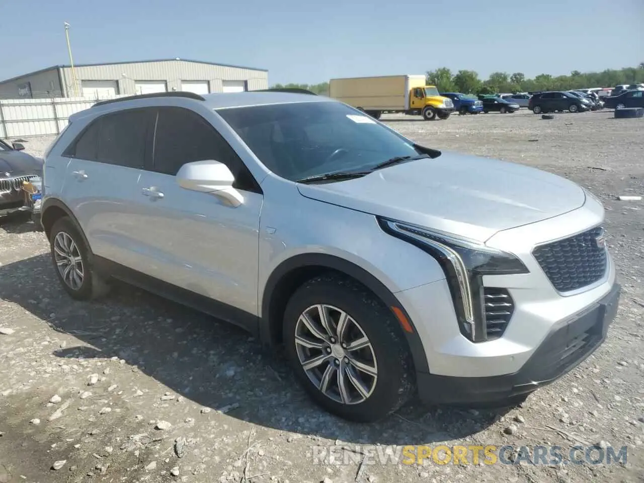 4 fotografías del automóvil dañado 1GYFZER43KF207317 CADILLAC XT4 2019