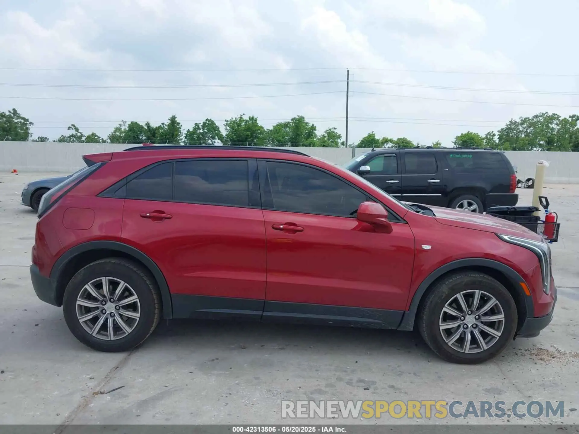 13 fotografías del automóvil dañado 1GYFZER44KF122616 CADILLAC XT4 2019