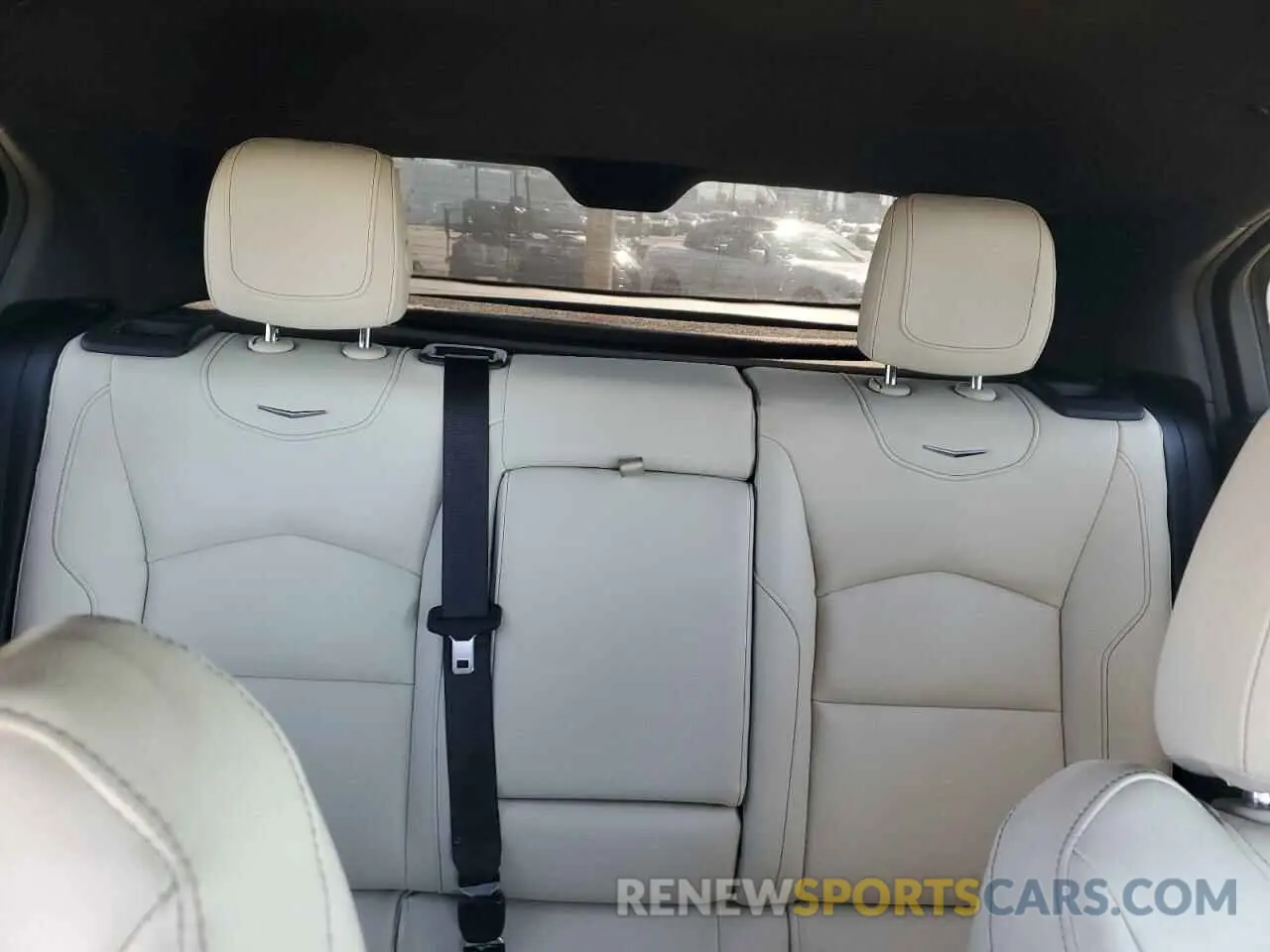 10 fotografías del automóvil dañado 1GYFZER44KF158466 CADILLAC XT4 2019