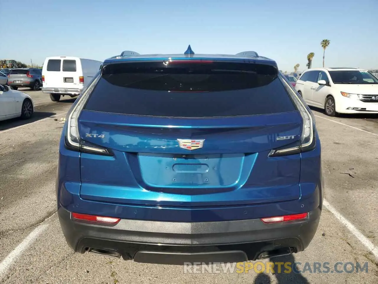 6 fotografías del automóvil dañado 1GYFZER44KF158466 CADILLAC XT4 2019