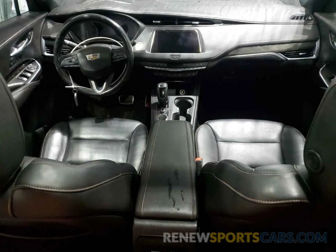 8 fotografías del automóvil dañado 1GYFZER45KF172859 CADILLAC XT4 2019