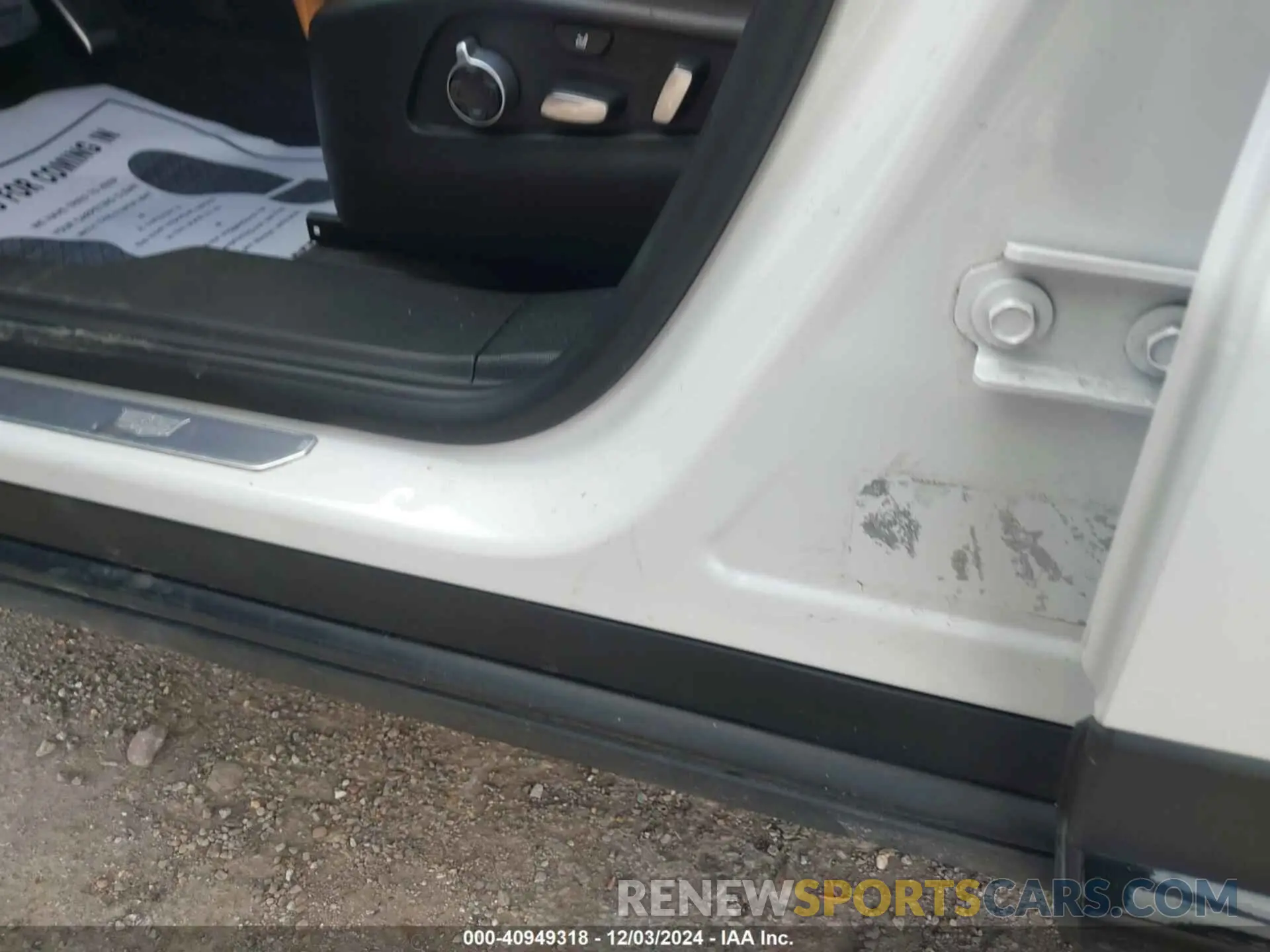 6 fotografías del automóvil dañado 1GYFZER45KF224300 CADILLAC XT4 2019