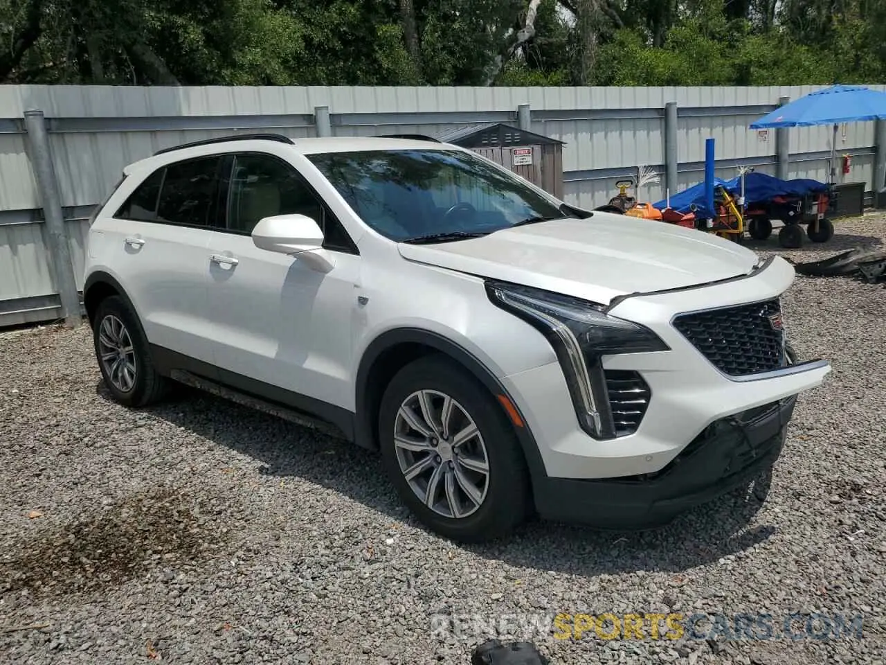 4 fotografías del automóvil dañado 1GYFZER47KF187301 CADILLAC XT4 2019