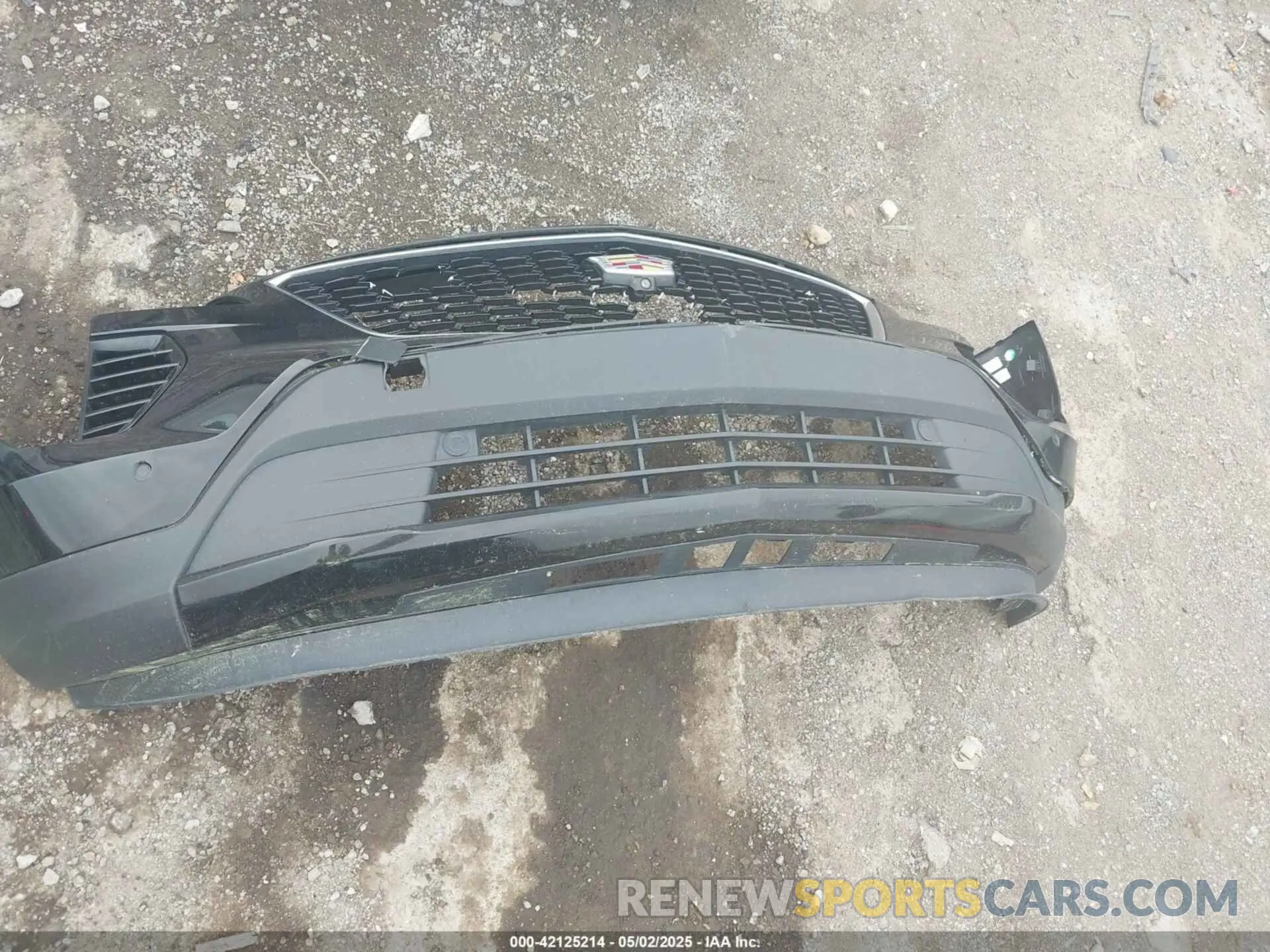 12 fotografías del automóvil dañado 1GYFZER48KF102076 CADILLAC XT4 2019