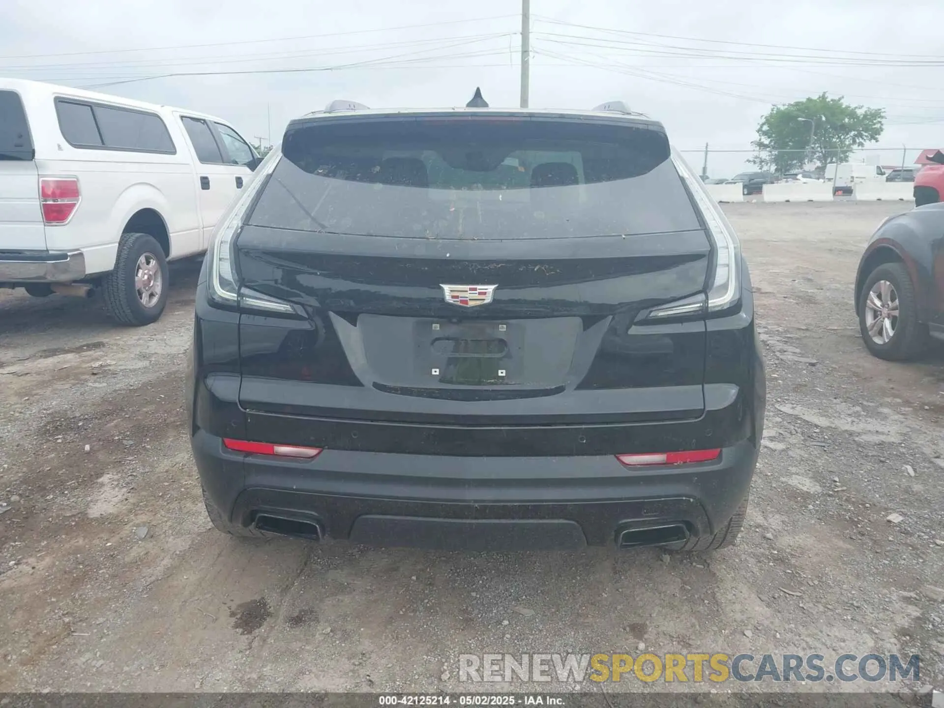 17 fotografías del automóvil dañado 1GYFZER48KF102076 CADILLAC XT4 2019