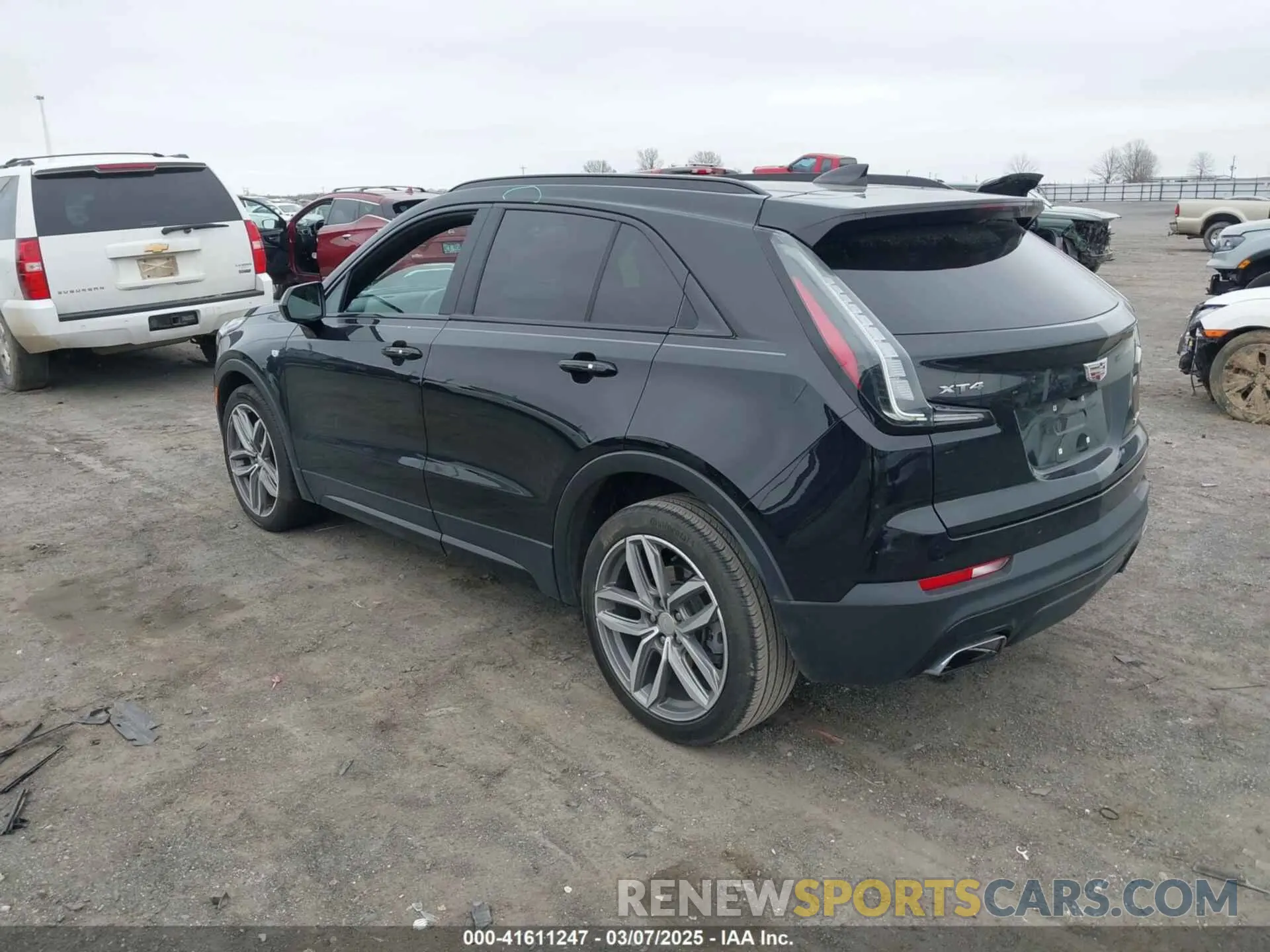 3 fotografías del automóvil dañado 1GYFZER49KF178096 CADILLAC XT4 2019
