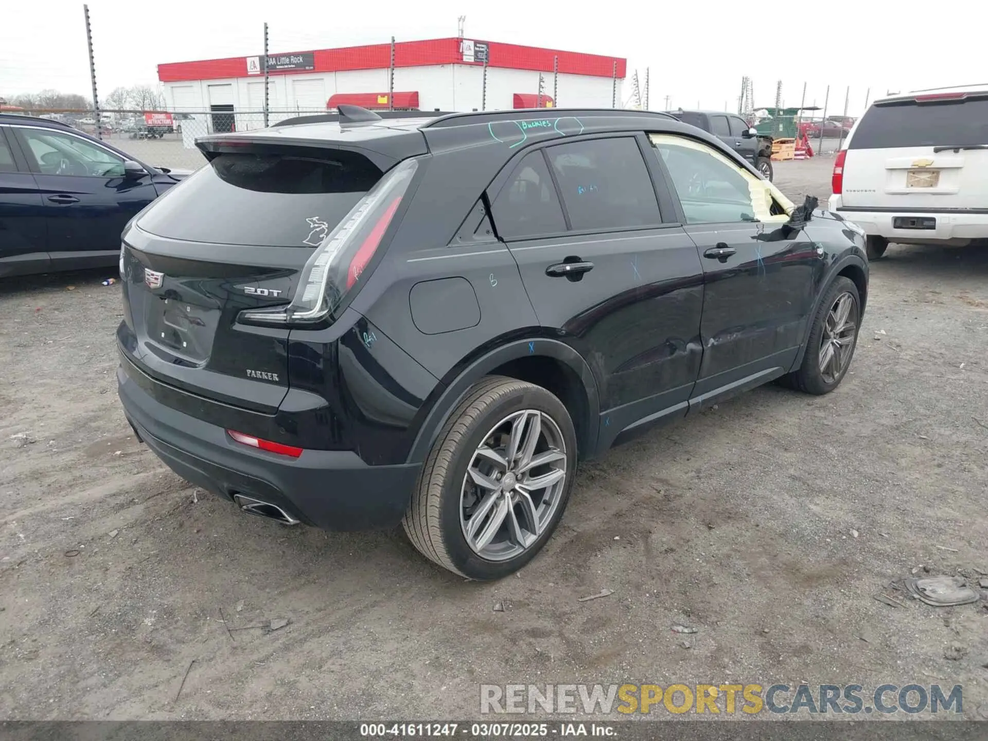4 fotografías del automóvil dañado 1GYFZER49KF178096 CADILLAC XT4 2019