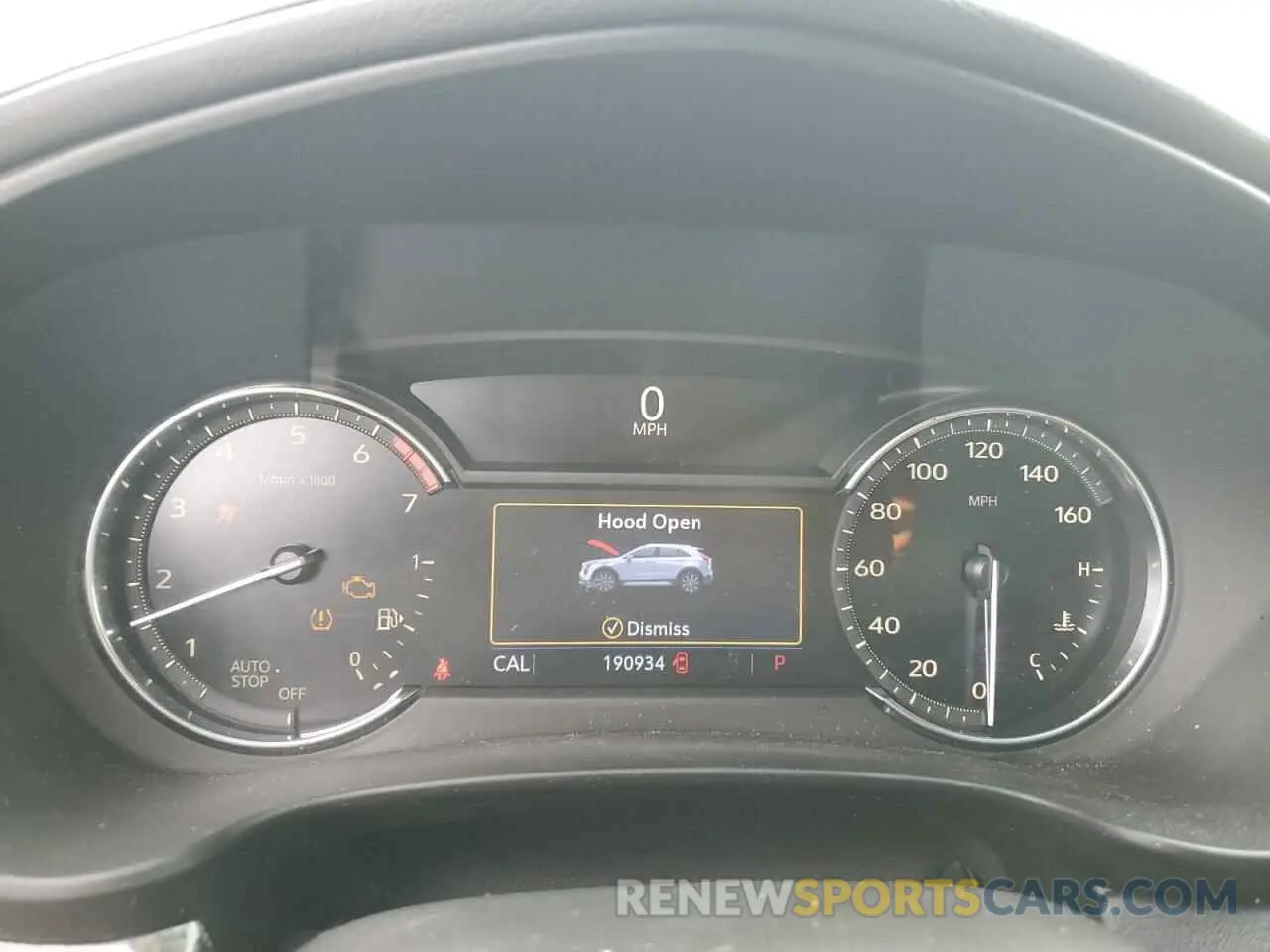 9 fotografías del automóvil dañado 1GYFZER49KF214000 CADILLAC XT4 2019