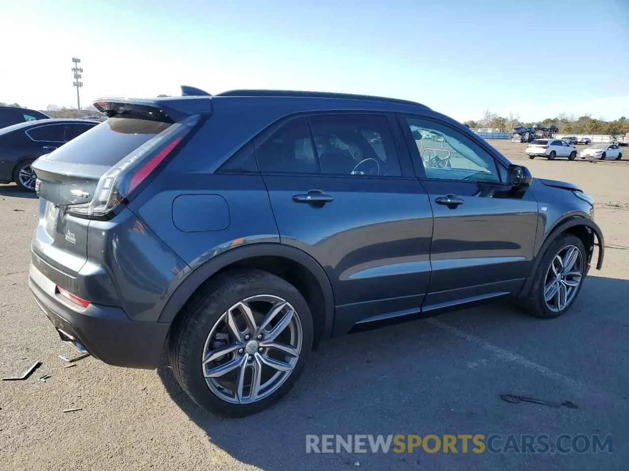 3 fotografías del automóvil dañado 1GYFZFR44KF170414 CADILLAC XT4 2019