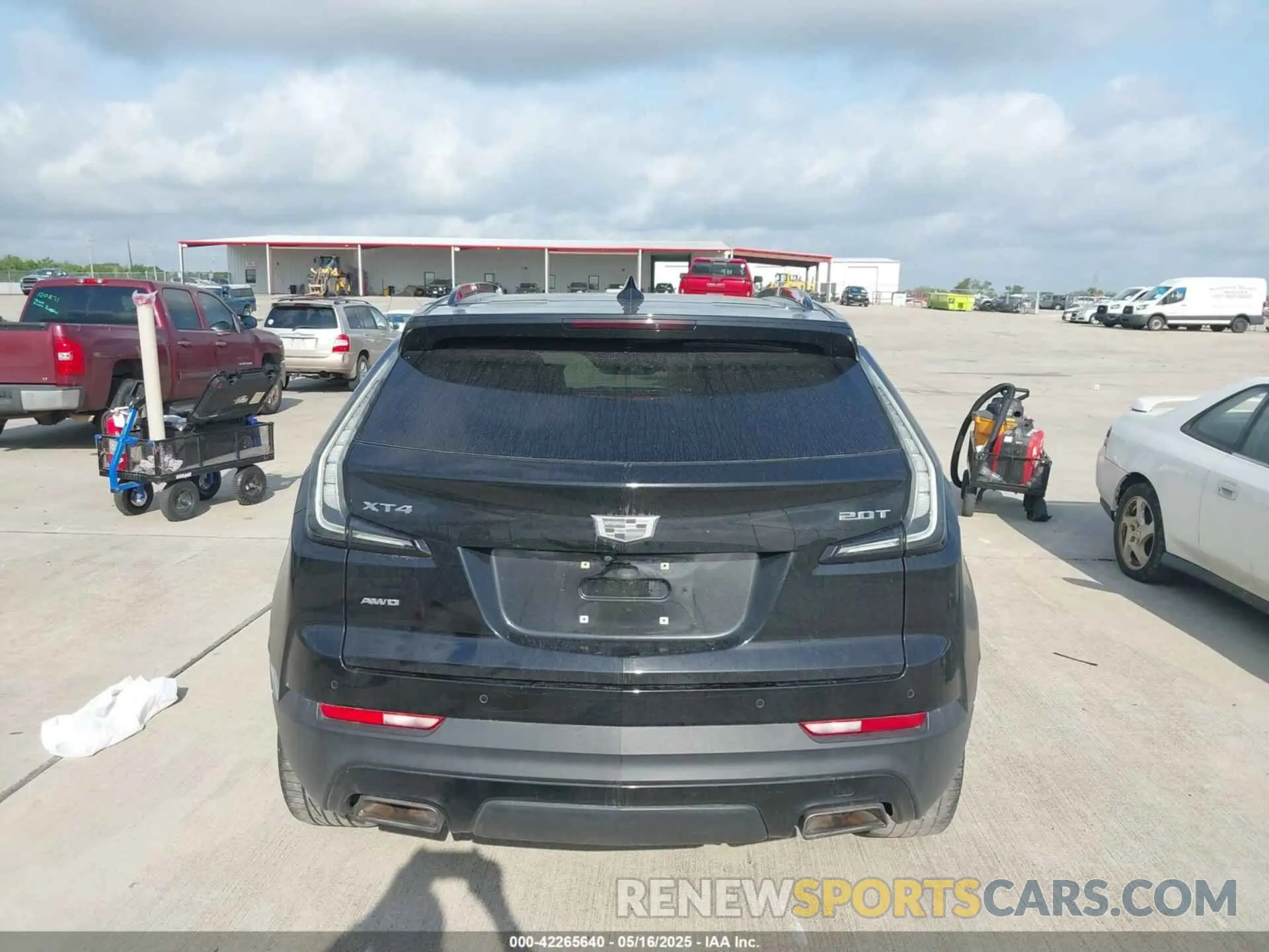 16 fotografías del automóvil dañado 1GYFZFR45KF185150 CADILLAC XT4 2019