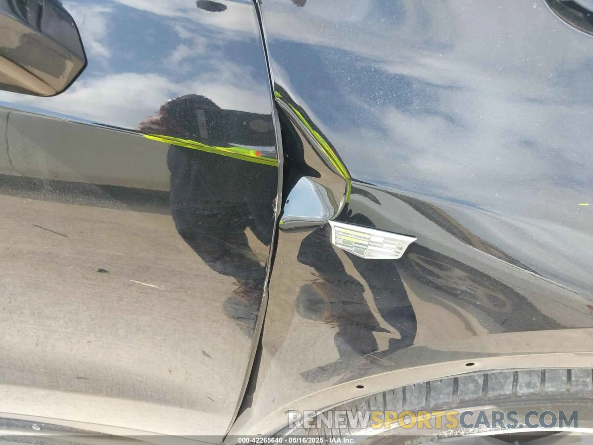 18 fotografías del automóvil dañado 1GYFZFR45KF185150 CADILLAC XT4 2019