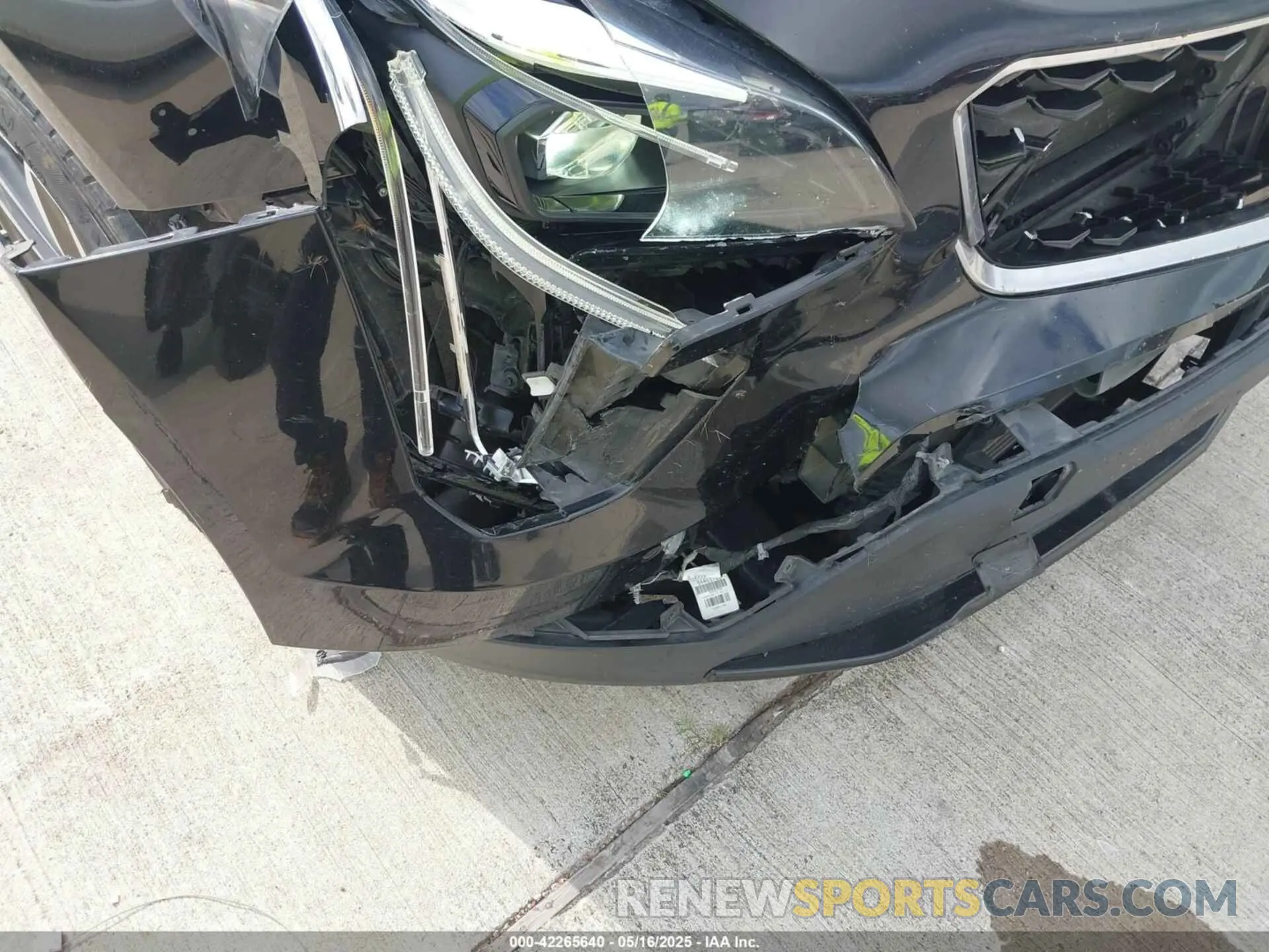 6 fotografías del automóvil dañado 1GYFZFR45KF185150 CADILLAC XT4 2019