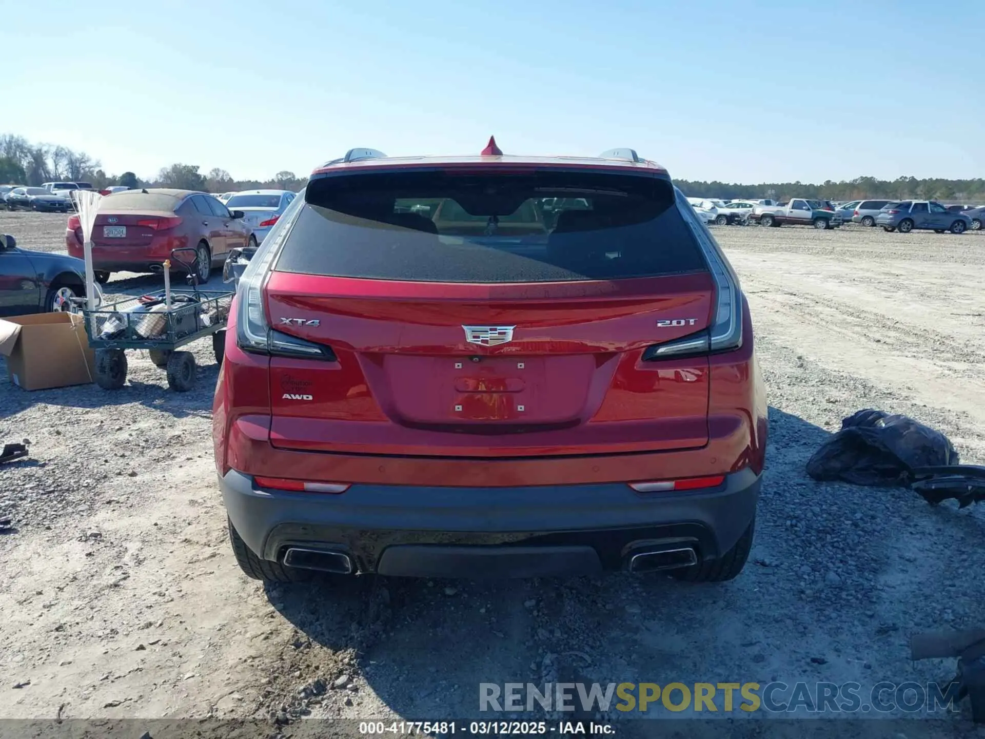 16 fotografías del automóvil dañado 1GYFZFR46KF229396 CADILLAC XT4 2019