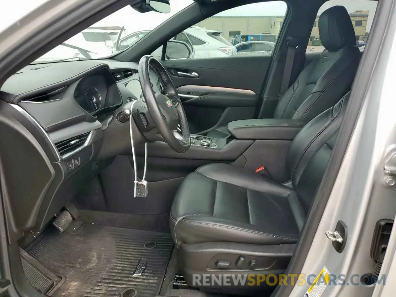 7 fotografías del automóvil dañado 1GYFZCR42LF115413 CADILLAC XT4 2020