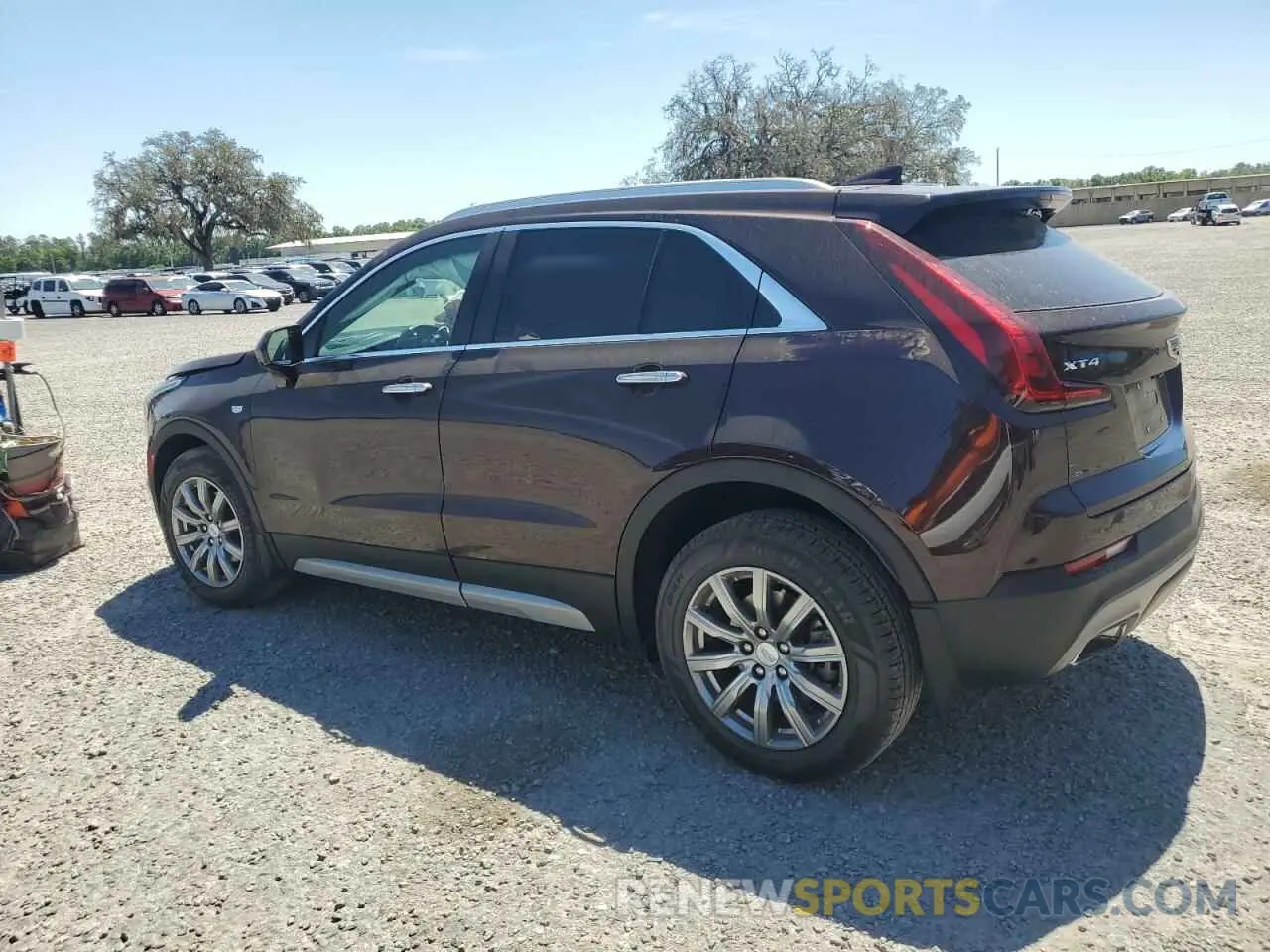 2 fotografías del automóvil dañado 1GYFZCR45LF111016 CADILLAC XT4 2020