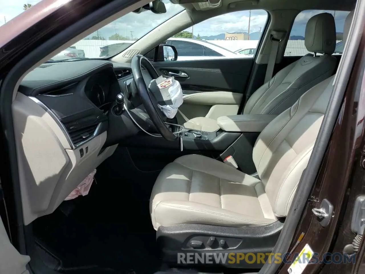 7 fotografías del automóvil dañado 1GYFZCR46LF112188 CADILLAC XT4 2020