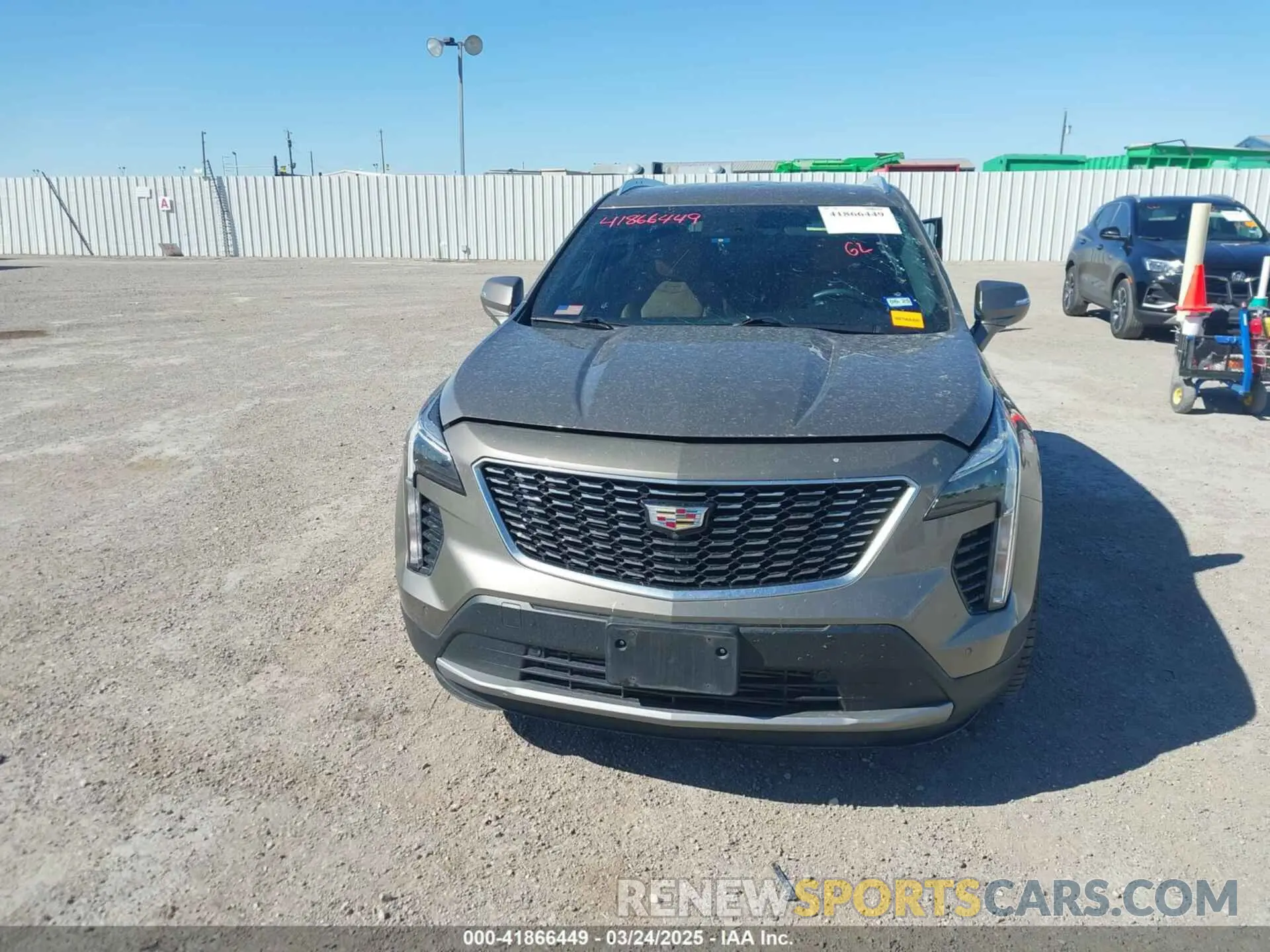 12 fotografías del automóvil dañado 1GYFZCR47LF052986 CADILLAC XT4 2020