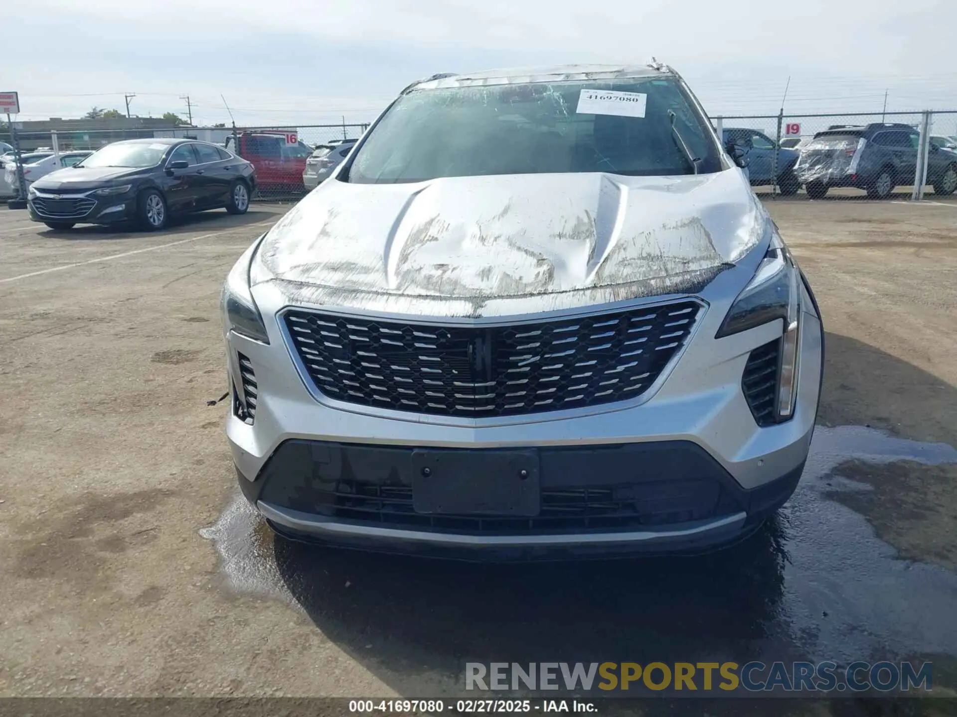 11 fotografías del automóvil dañado 1GYFZCR48LF037235 CADILLAC XT4 2020
