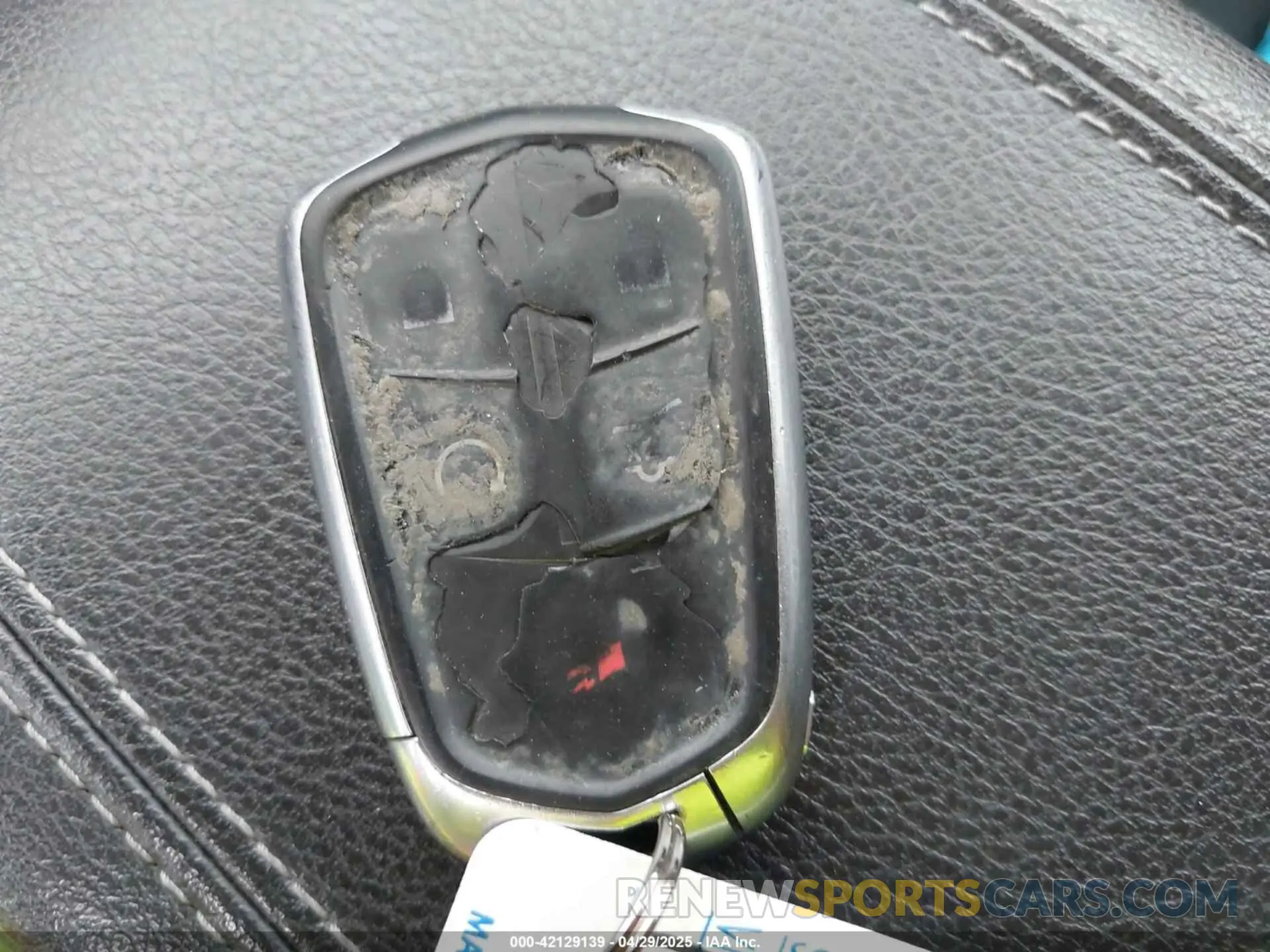 11 fotografías del automóvil dañado 1GYFZCR48LF068615 CADILLAC XT4 2020