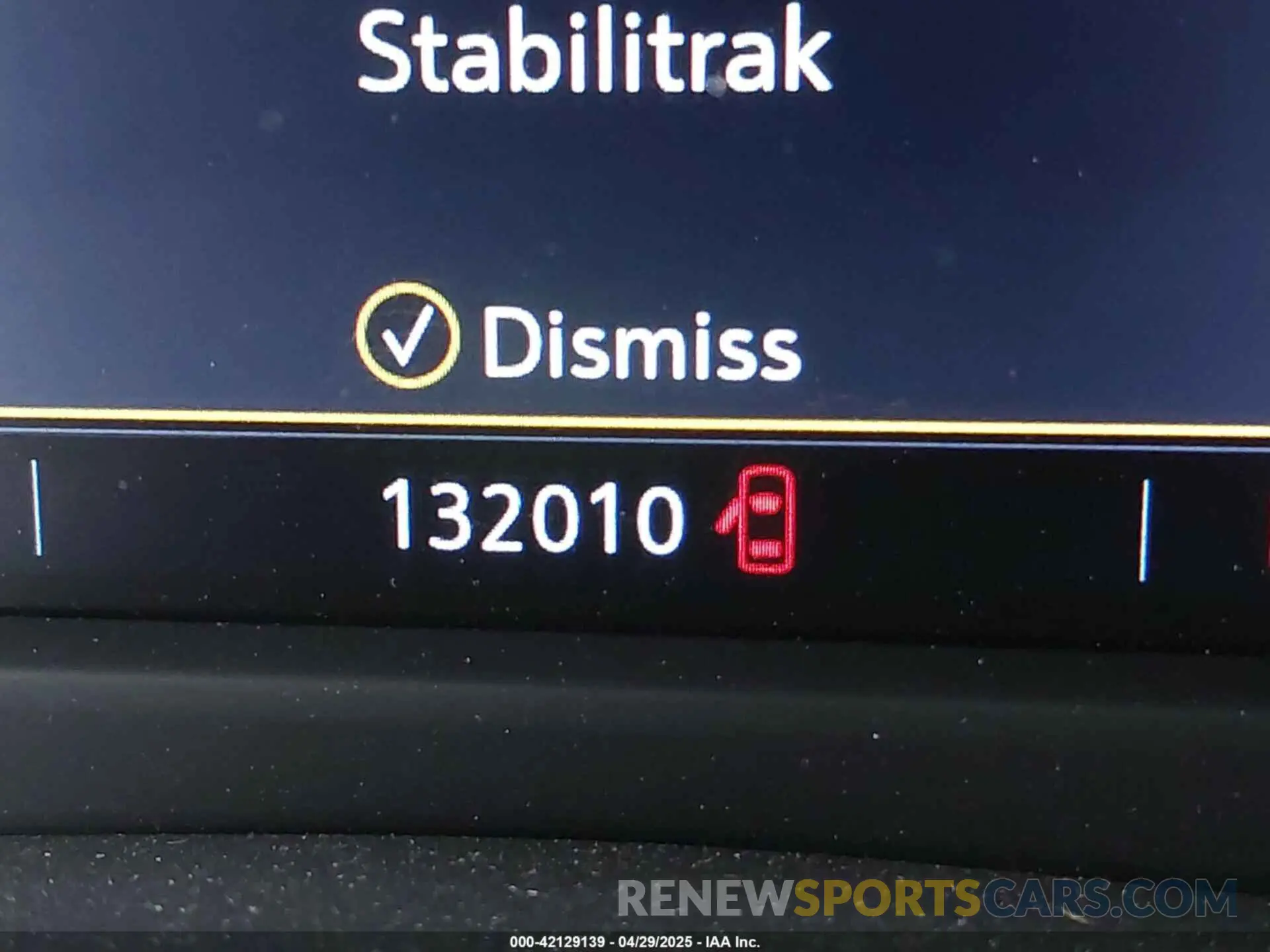 15 fotografías del automóvil dañado 1GYFZCR48LF068615 CADILLAC XT4 2020