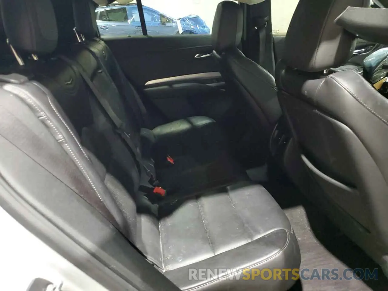 11 fotografías del automóvil dañado 1GYFZDR40LF055380 CADILLAC XT4 2020