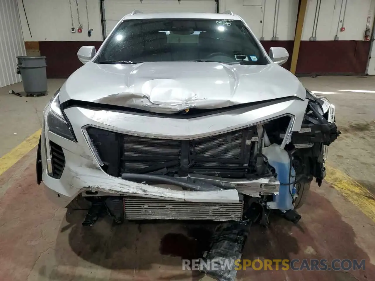 5 fotografías del automóvil dañado 1GYFZDR40LF055380 CADILLAC XT4 2020