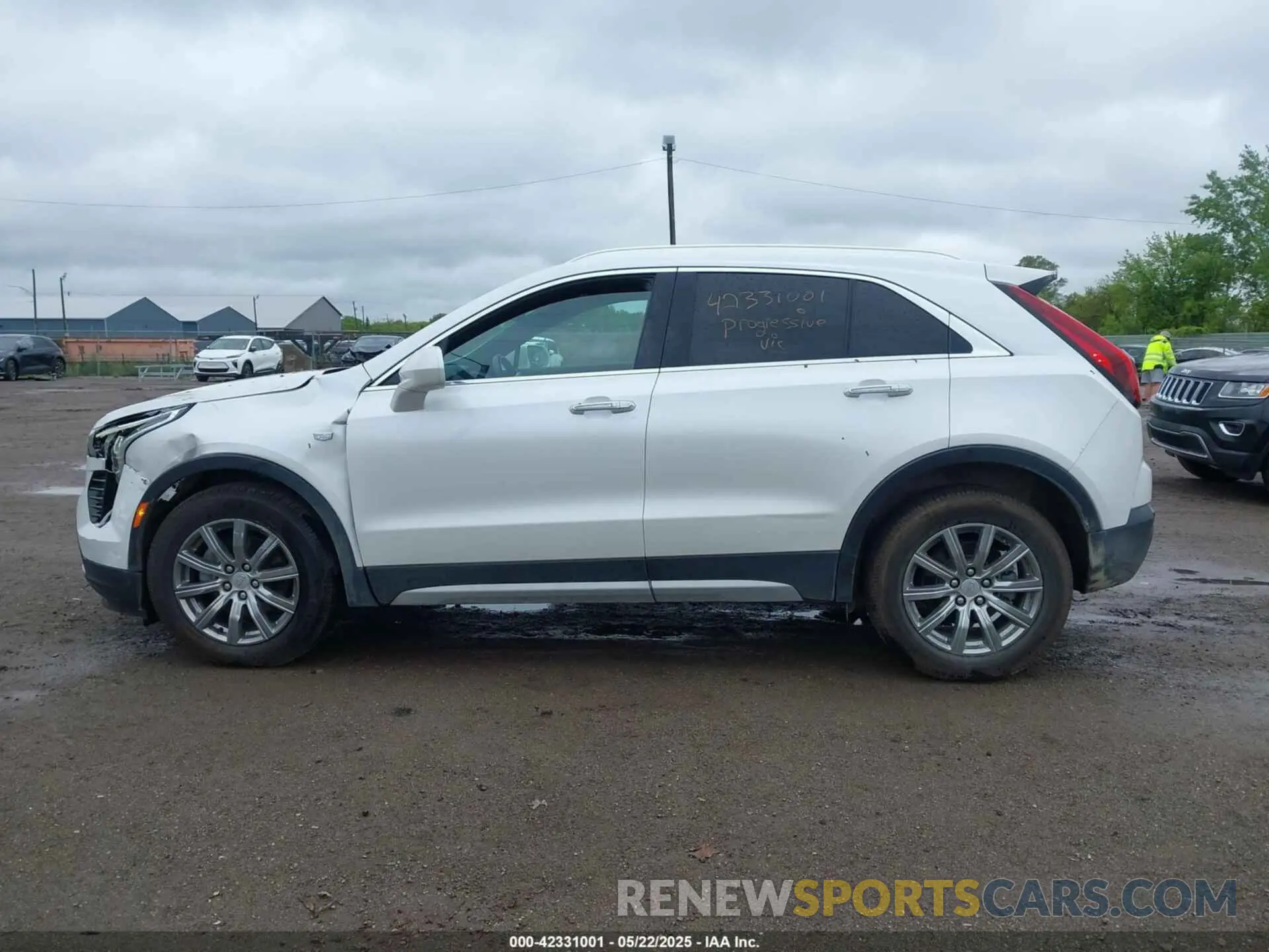 14 fotografías del automóvil dañado 1GYFZDR43LF072500 CADILLAC XT4 2020