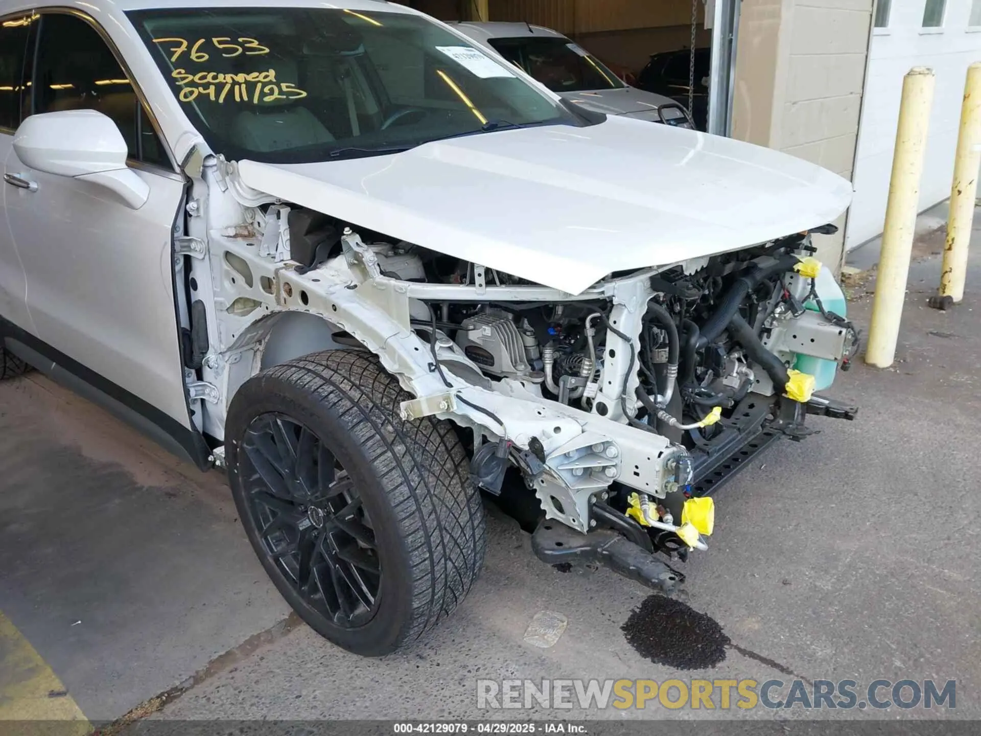 12 fotografías del automóvil dañado 1GYFZDR45LF064043 CADILLAC XT4 2020
