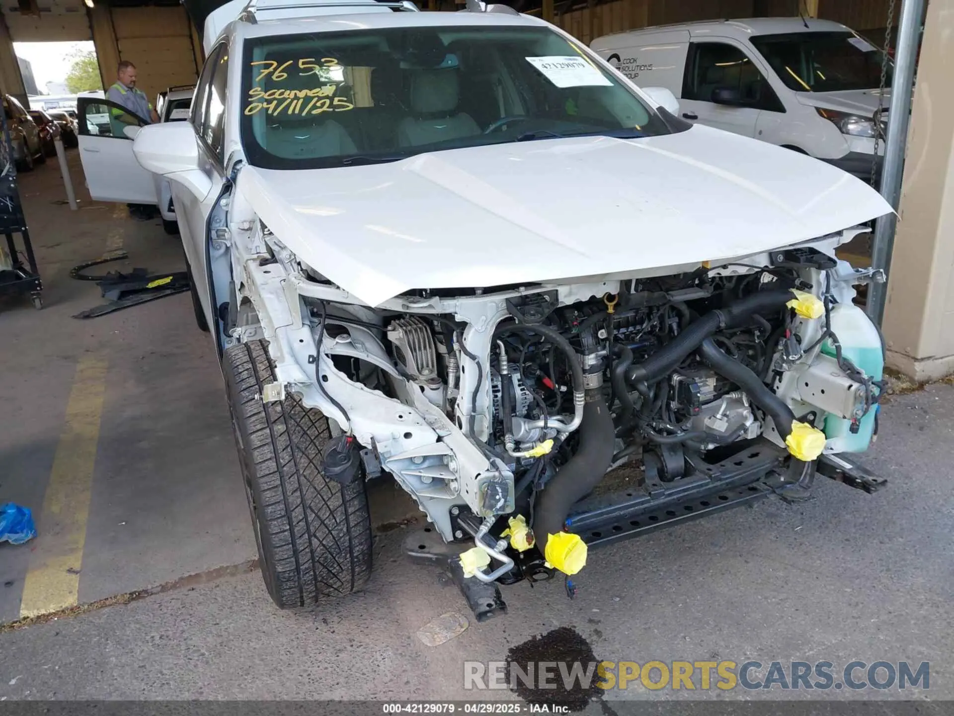 20 fotografías del automóvil dañado 1GYFZDR45LF064043 CADILLAC XT4 2020
