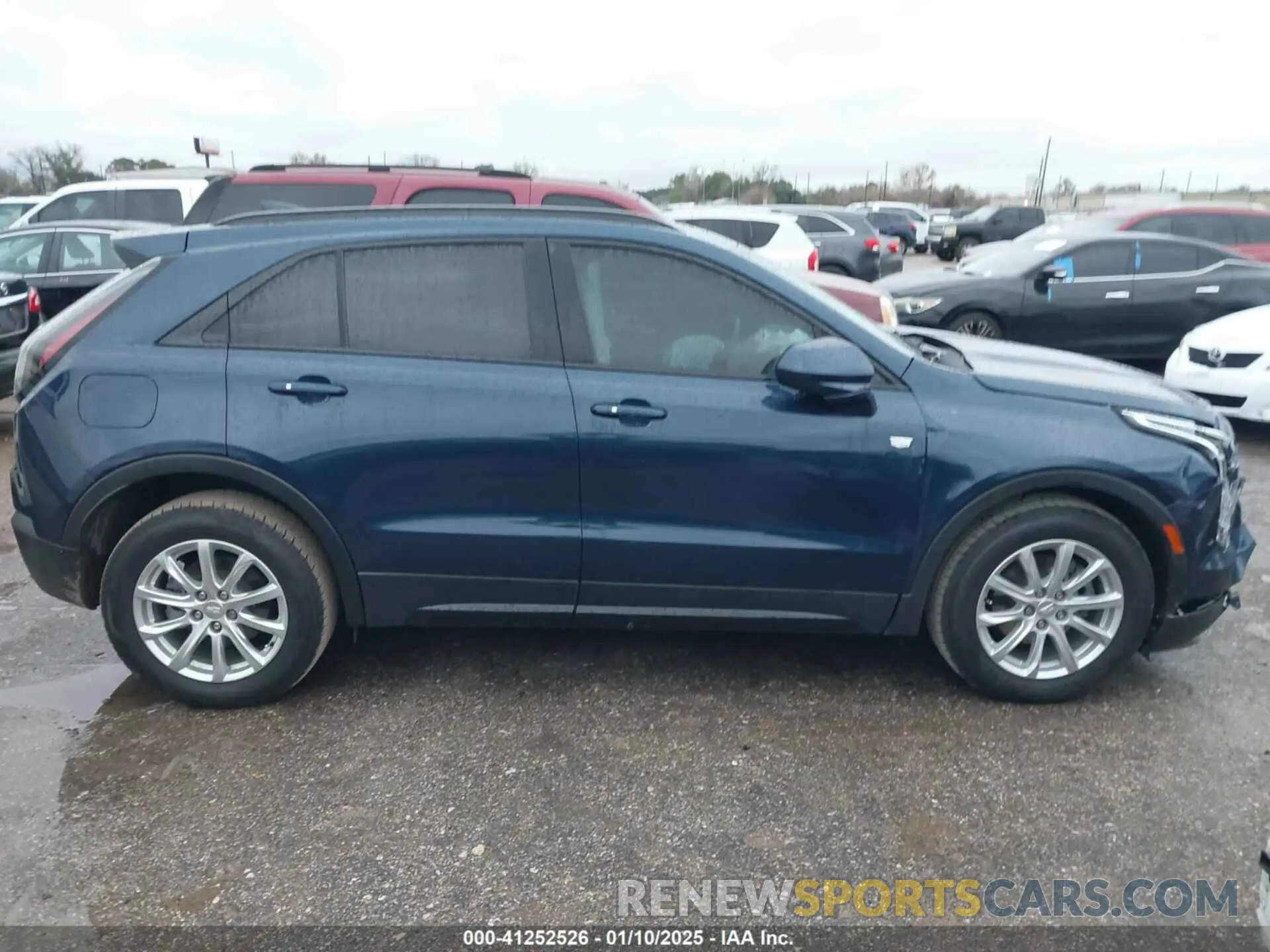 13 fotografías del automóvil dañado 1GYFZER40LF138071 CADILLAC XT4 2020