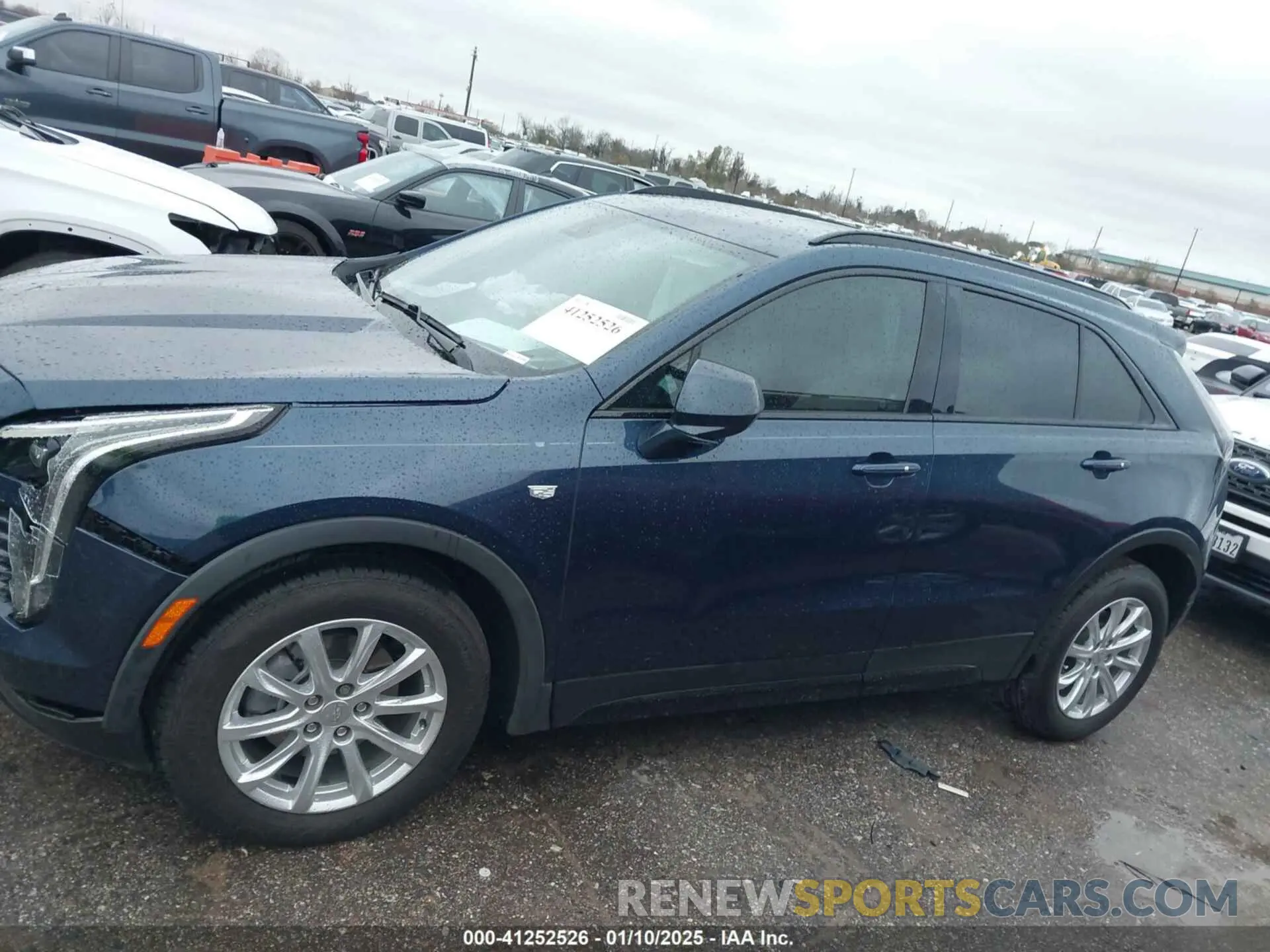 14 fotografías del automóvil dañado 1GYFZER40LF138071 CADILLAC XT4 2020