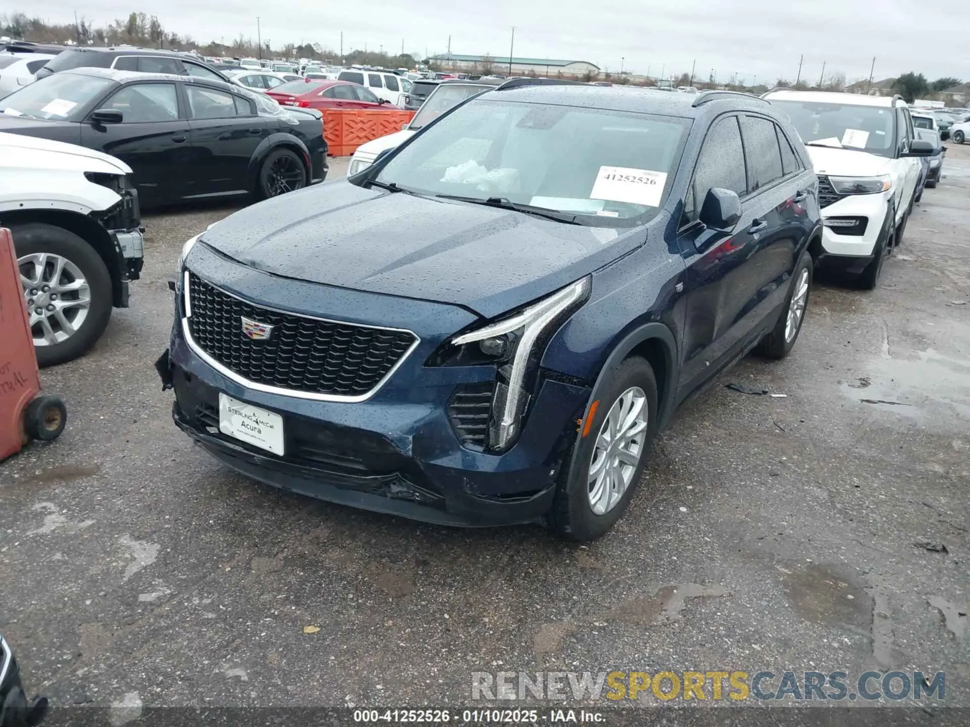 2 fotografías del automóvil dañado 1GYFZER40LF138071 CADILLAC XT4 2020