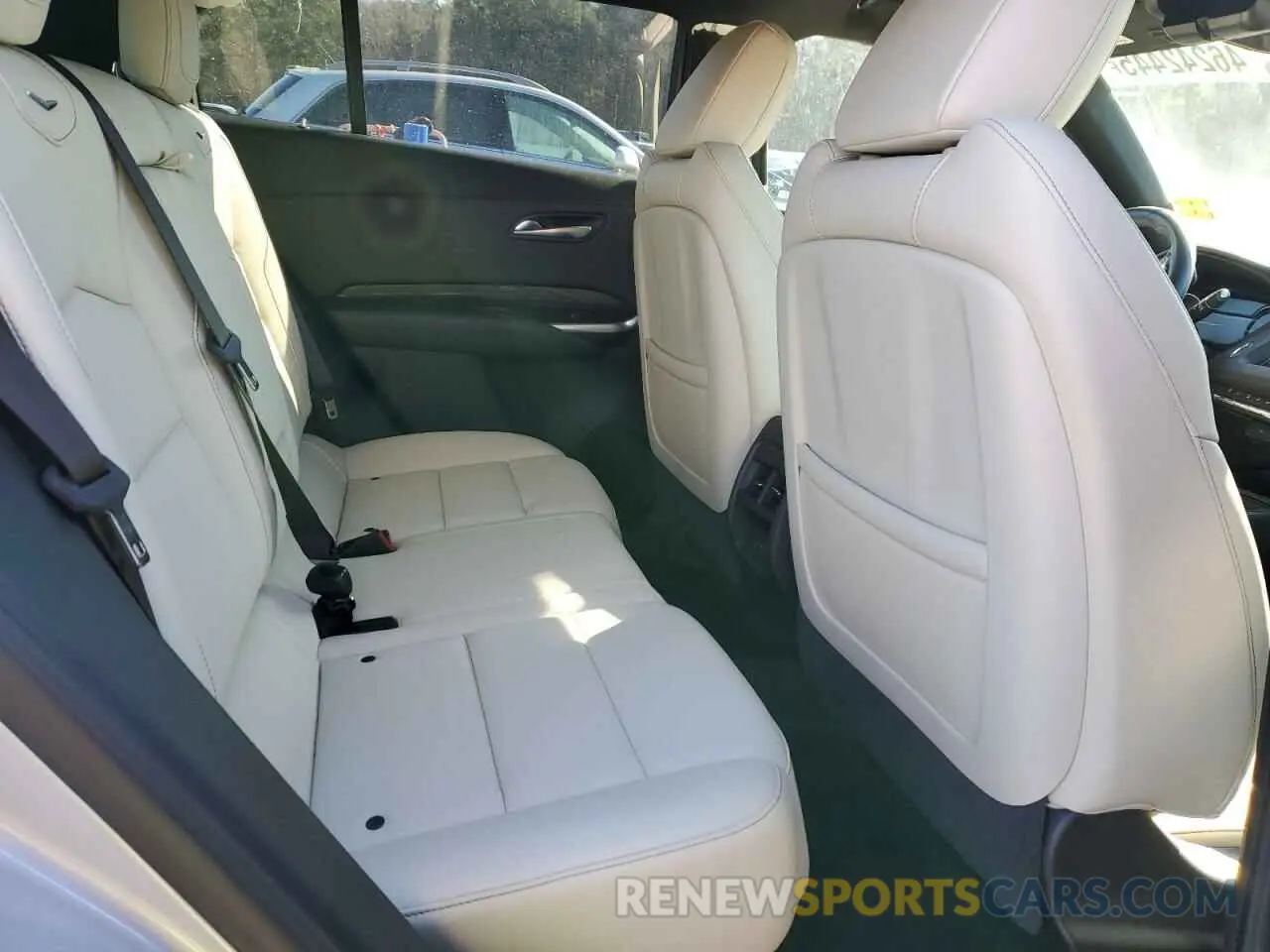 11 fotografías del automóvil dañado 1GYFZER48LF069887 CADILLAC XT4 2020
