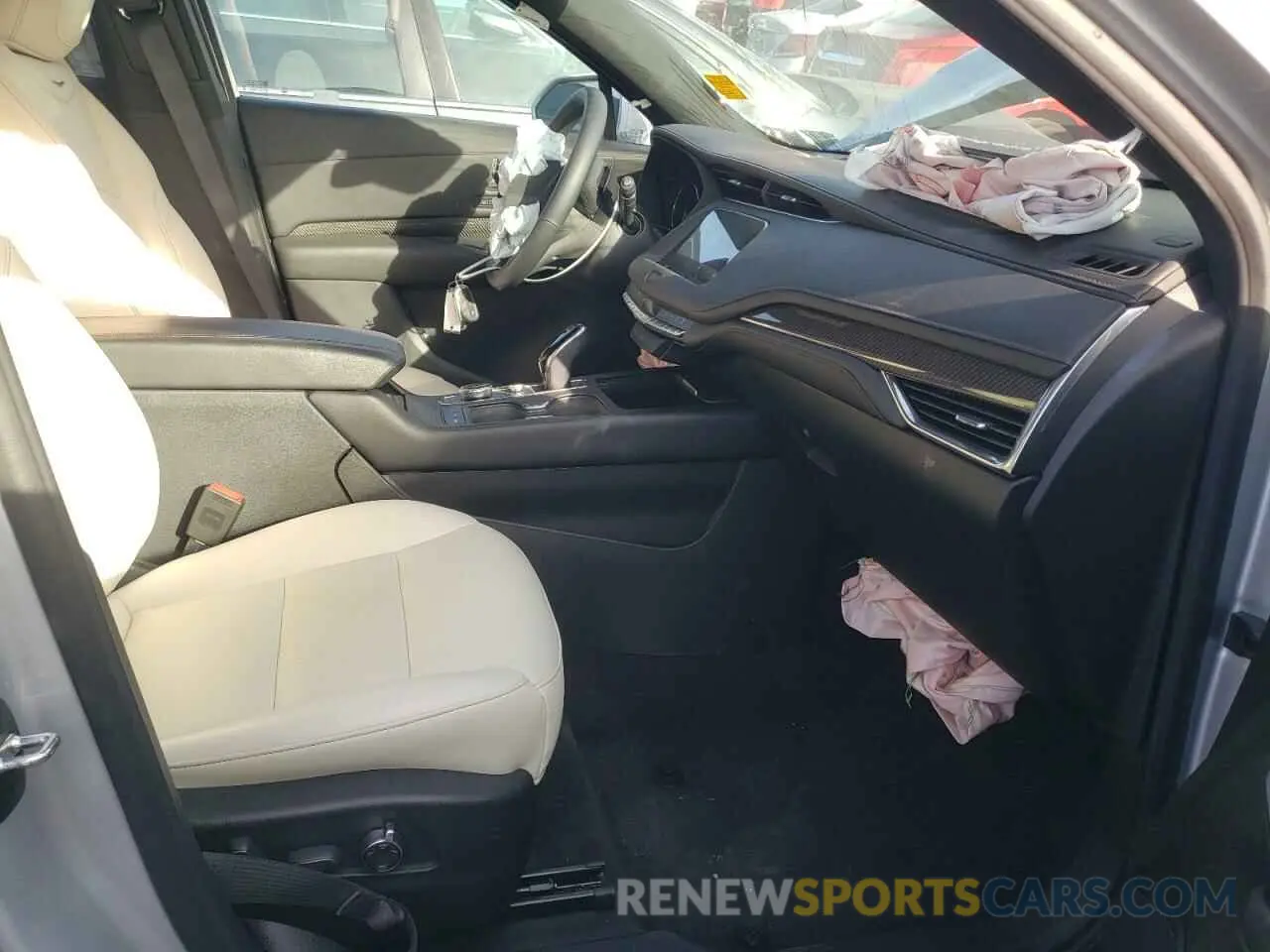 7 fotografías del automóvil dañado 1GYFZER48LF069887 CADILLAC XT4 2020