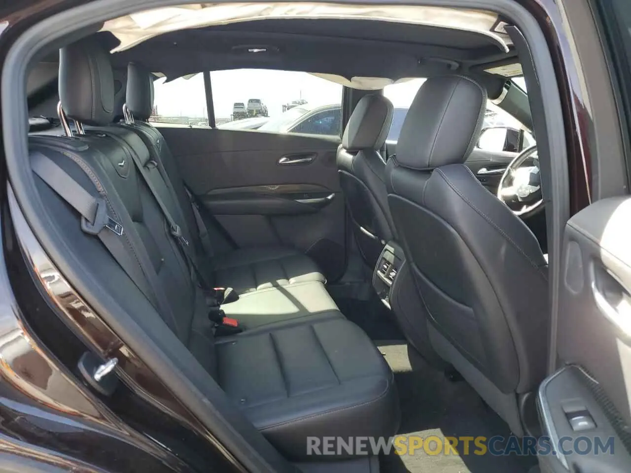 11 fotografías del automóvil dañado 1GYFZER48LF112432 CADILLAC XT4 2020