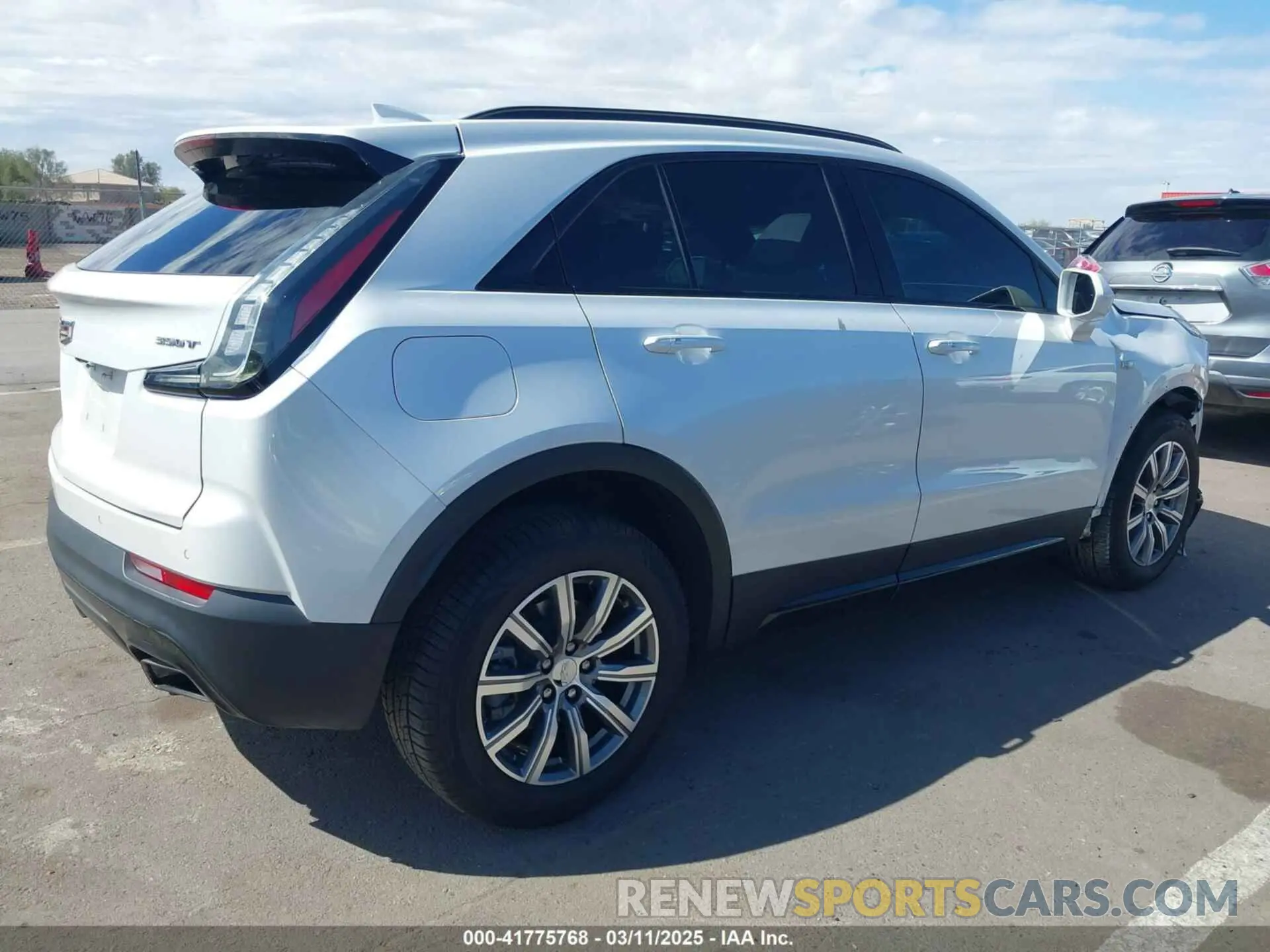 4 fotografías del automóvil dañado 1GYFZFR48LF122917 CADILLAC XT4 2020