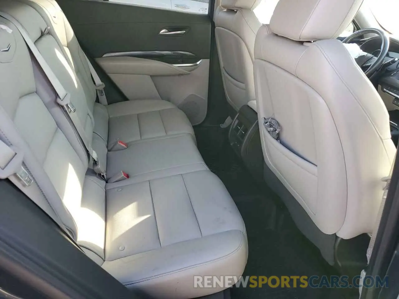11 fotografías del automóvil dañado 1GYFZBR41MF003391 CADILLAC XT4 2021