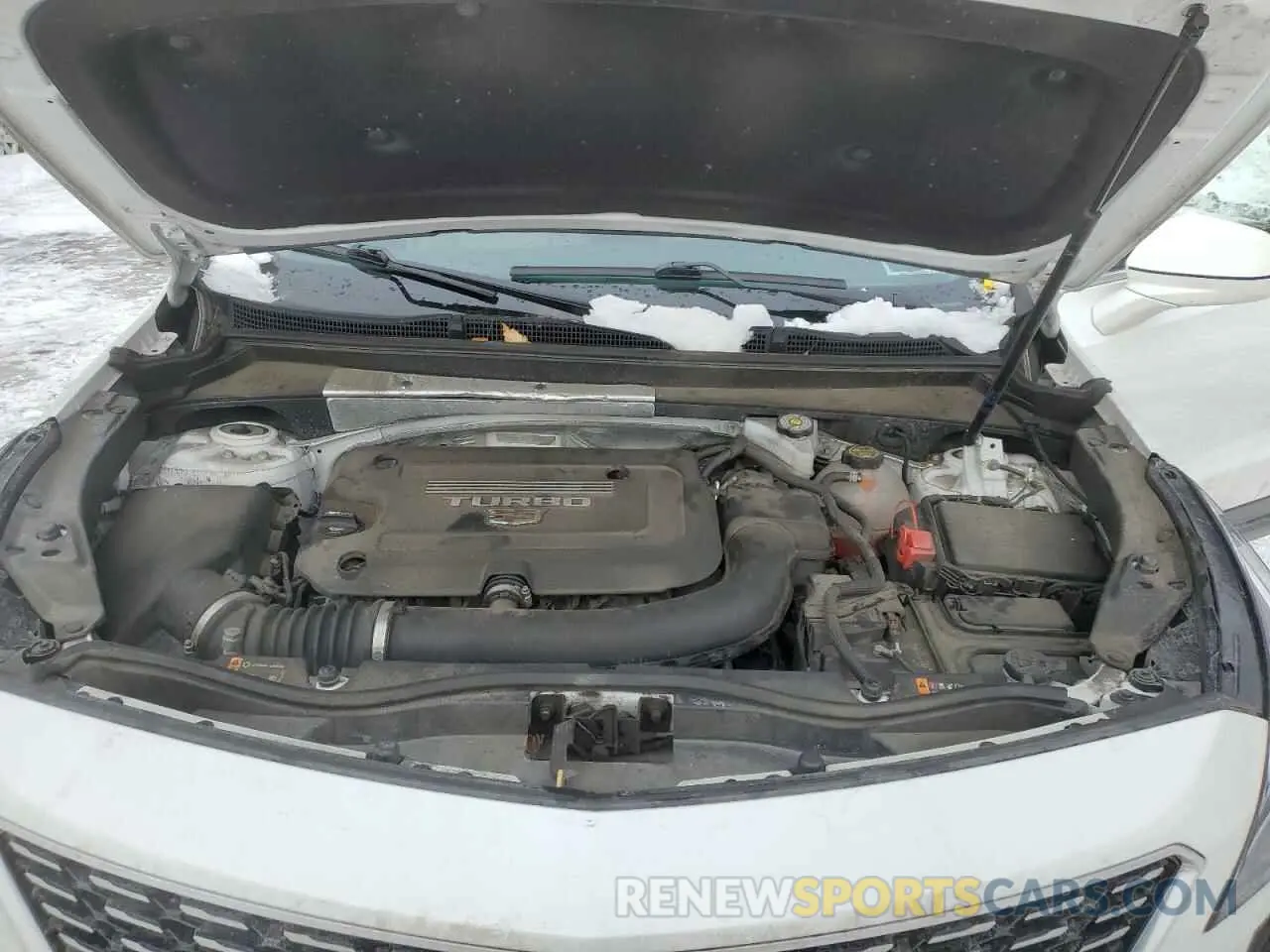 12 fotografías del automóvil dañado 1GYFZBR46MF008733 CADILLAC XT4 2021