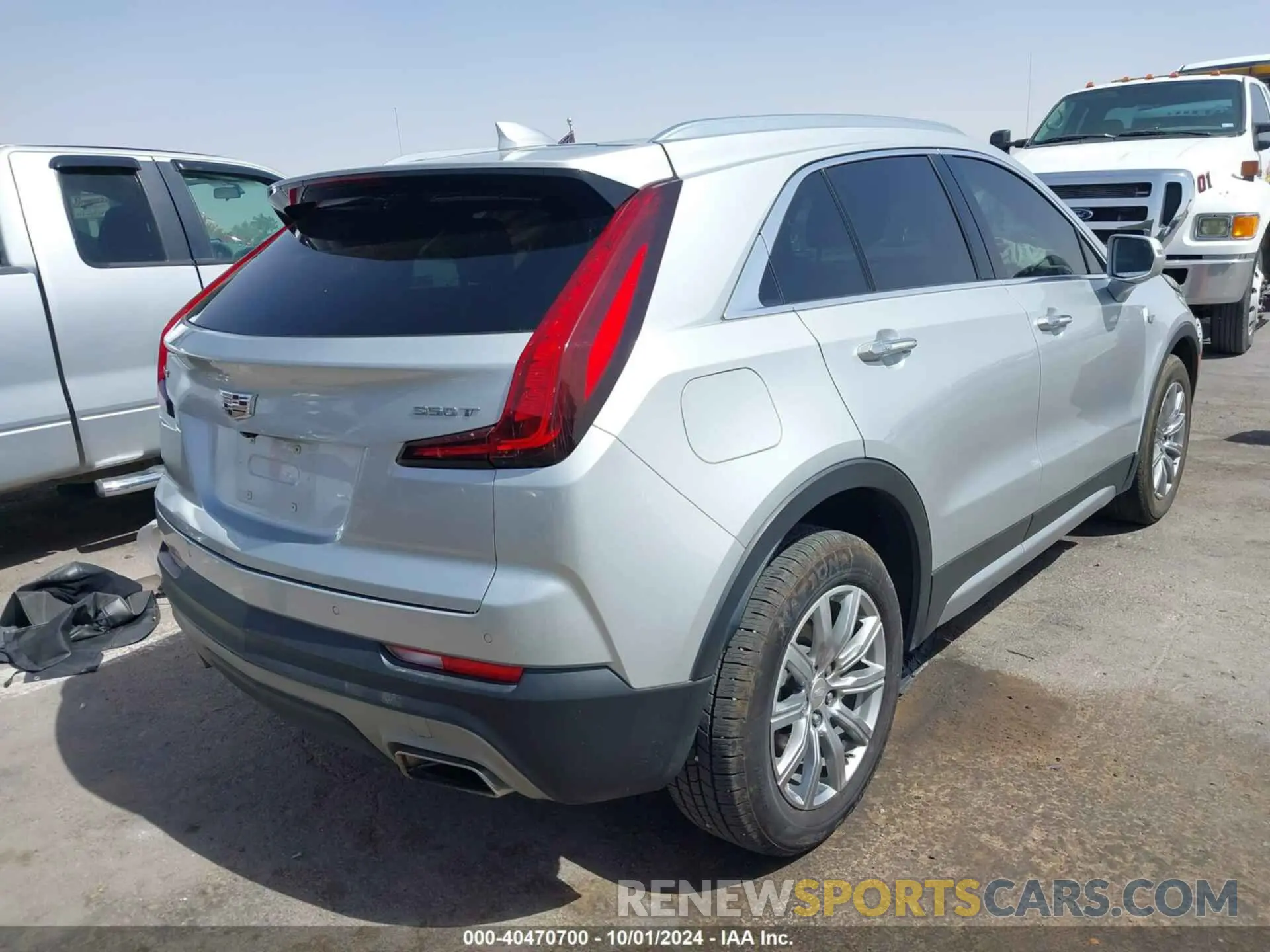 4 fotografías del automóvil dañado 1GYFZCR42MF005253 CADILLAC XT4 2021
