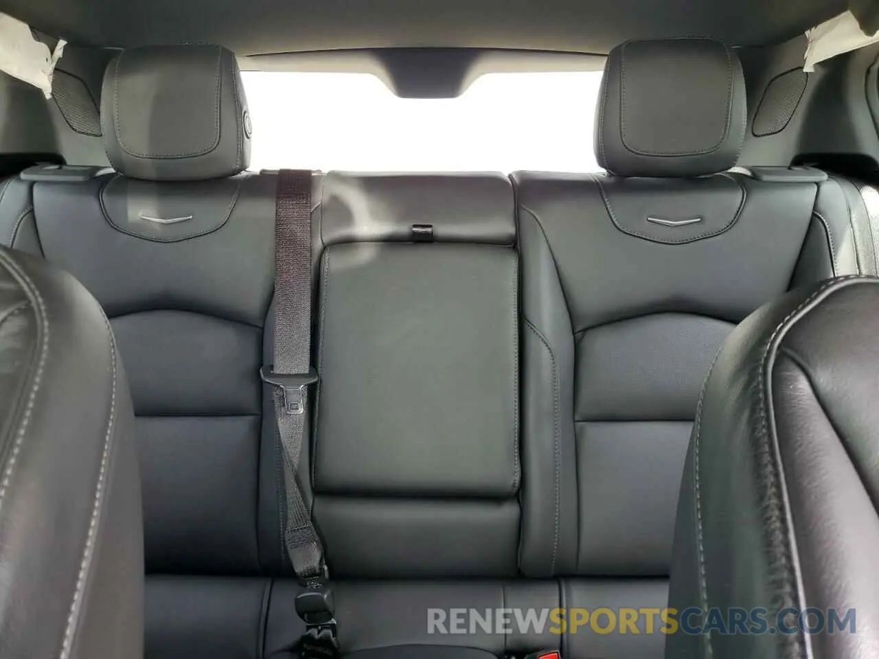 10 fotografías del automóvil dañado 1GYFZCR44MF080763 CADILLAC XT4 2021