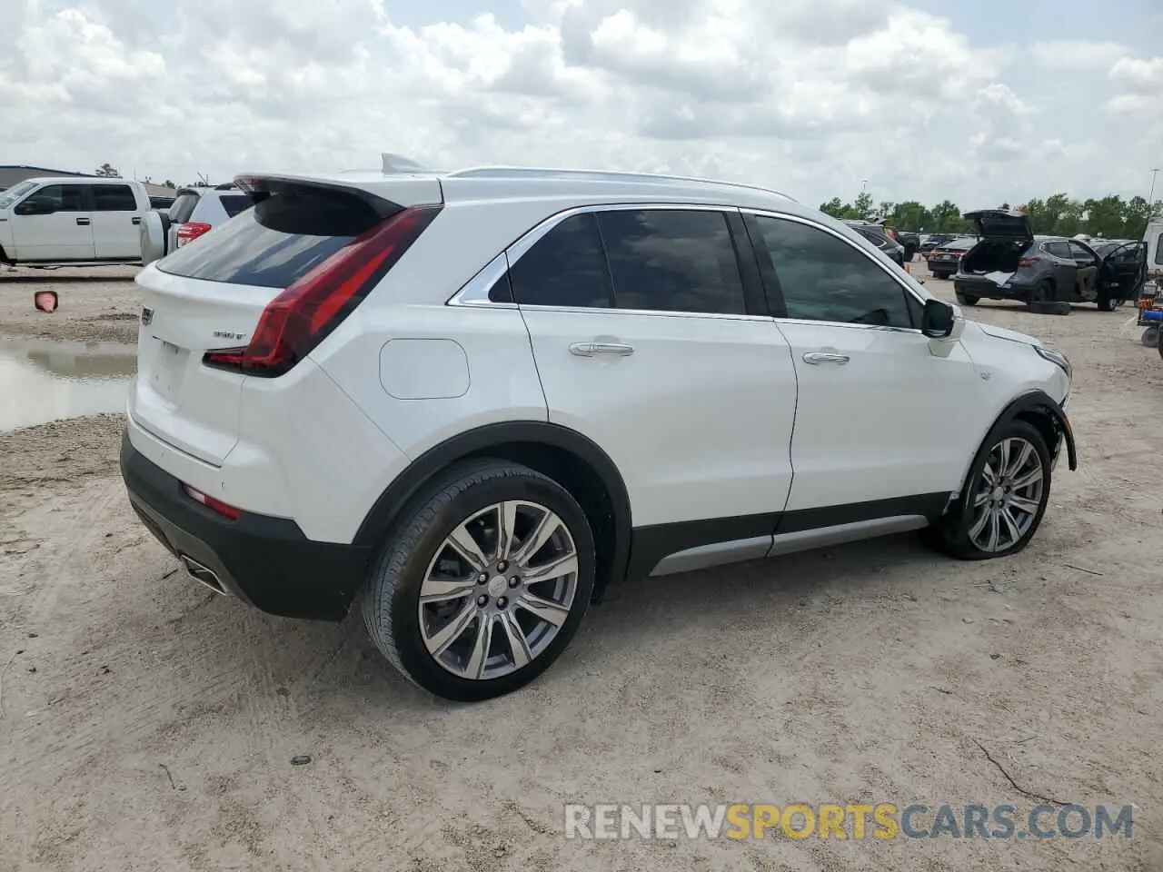 3 fotografías del automóvil dañado 1GYFZCR44MF080763 CADILLAC XT4 2021