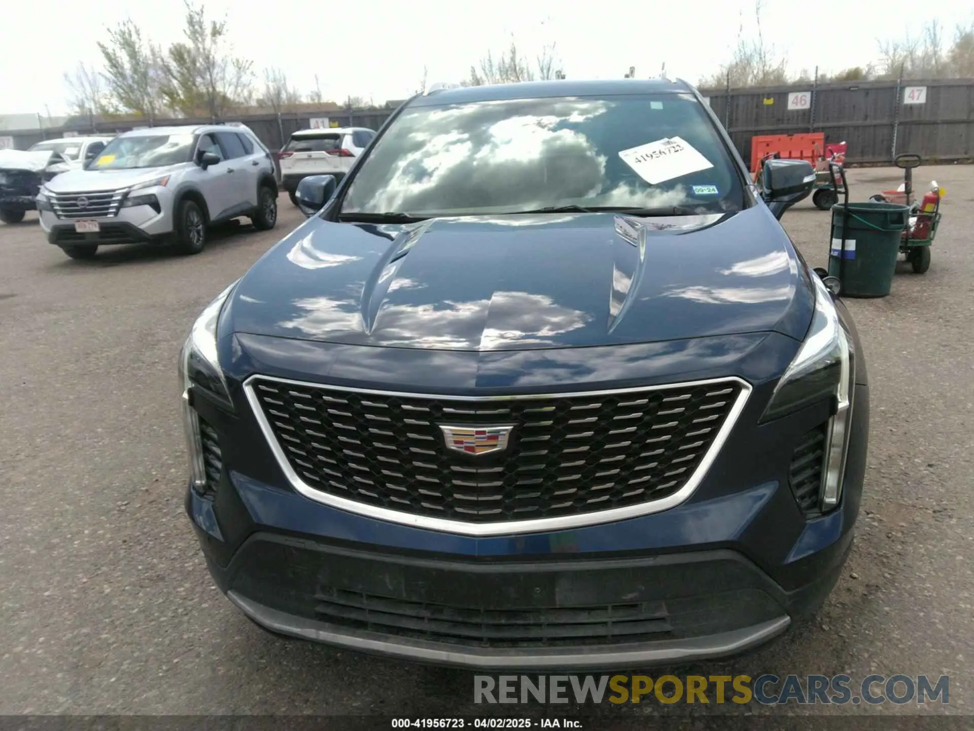 12 fotografías del automóvil dañado 1GYFZCR48MF004009 CADILLAC XT4 2021