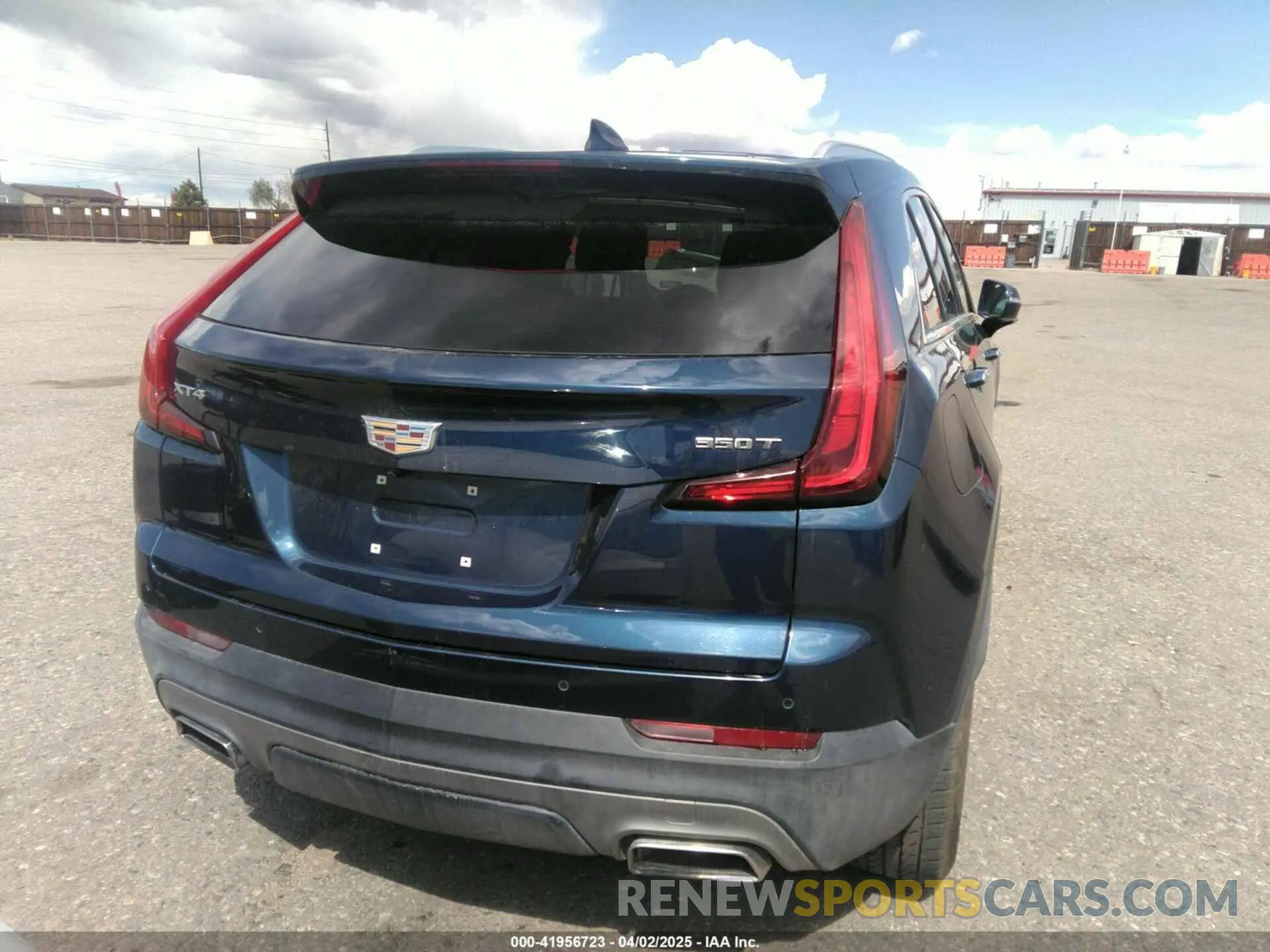 16 fotografías del automóvil dañado 1GYFZCR48MF004009 CADILLAC XT4 2021