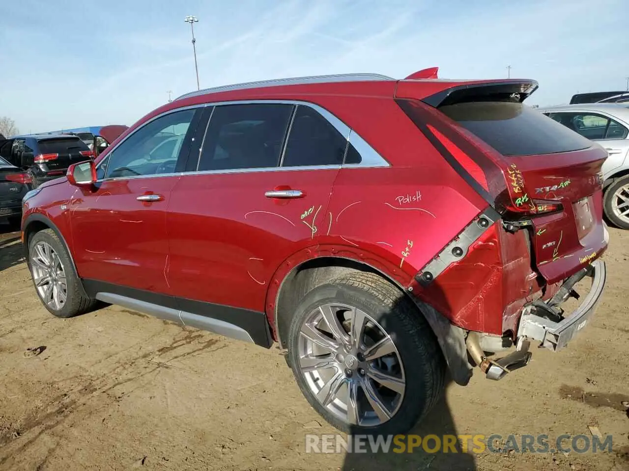 2 fotografías del automóvil dañado 1GYFZDR43MF016770 CADILLAC XT4 2021