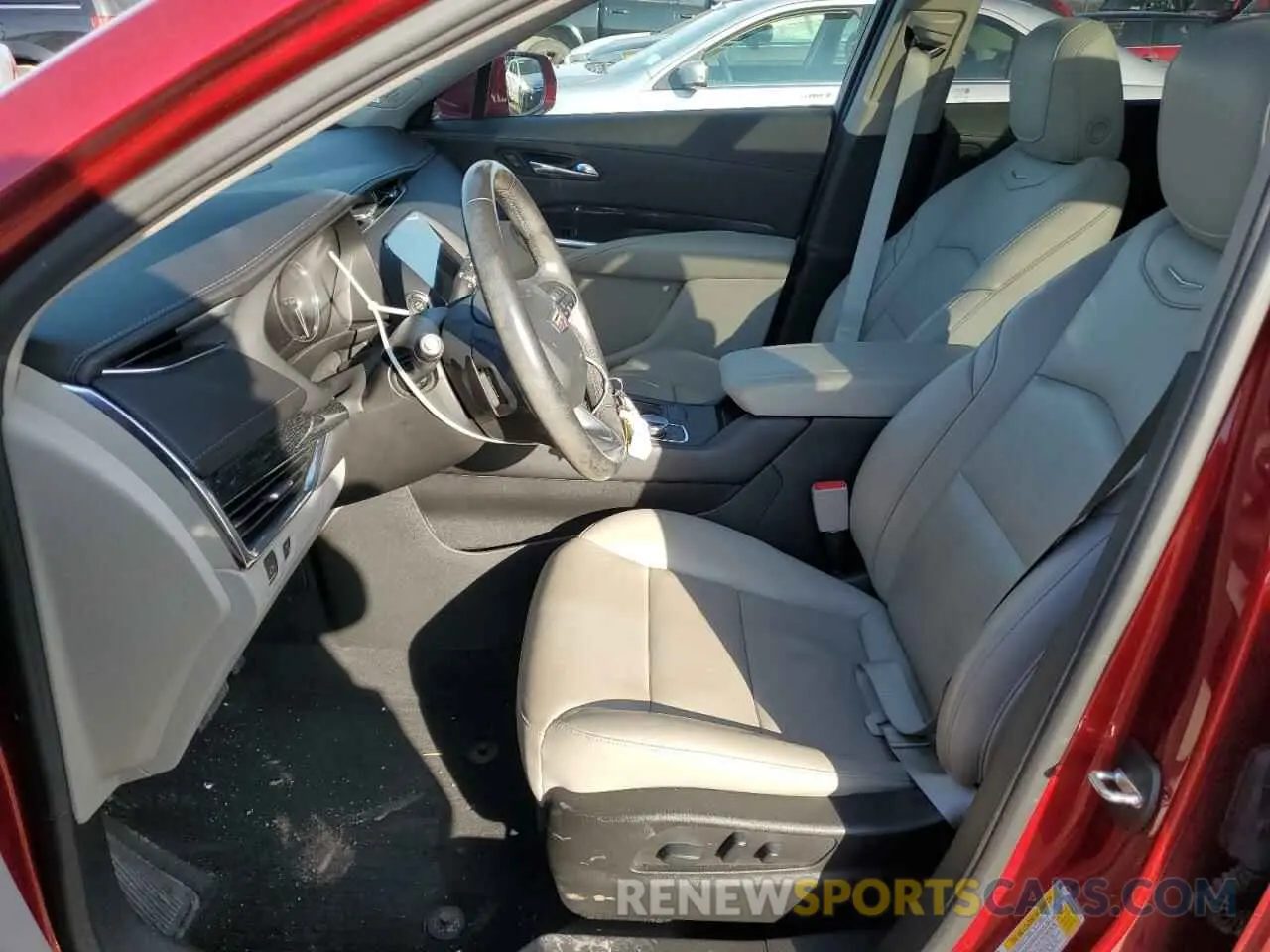 7 fotografías del automóvil dañado 1GYFZDR43MF016770 CADILLAC XT4 2021