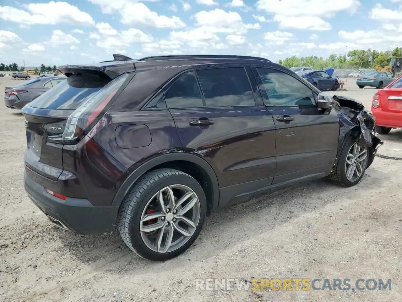 3 fotografías del automóvil dañado 1GYFZER43MF001188 CADILLAC XT4 2021