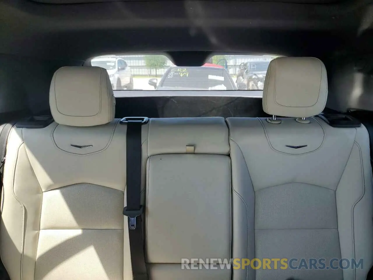 10 fotografías del automóvil dañado 1GYFZER44MF015908 CADILLAC XT4 2021